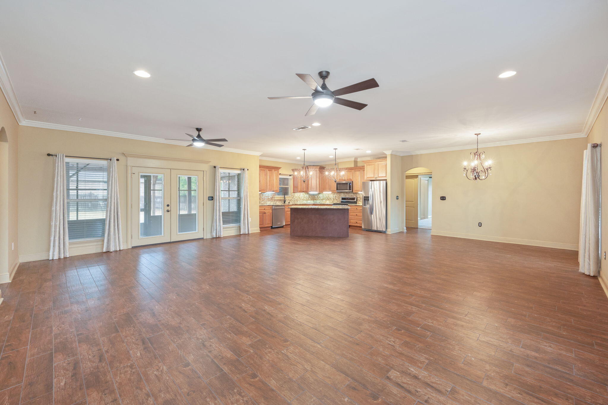 LAKE ARTHUR EST PH I - Residential