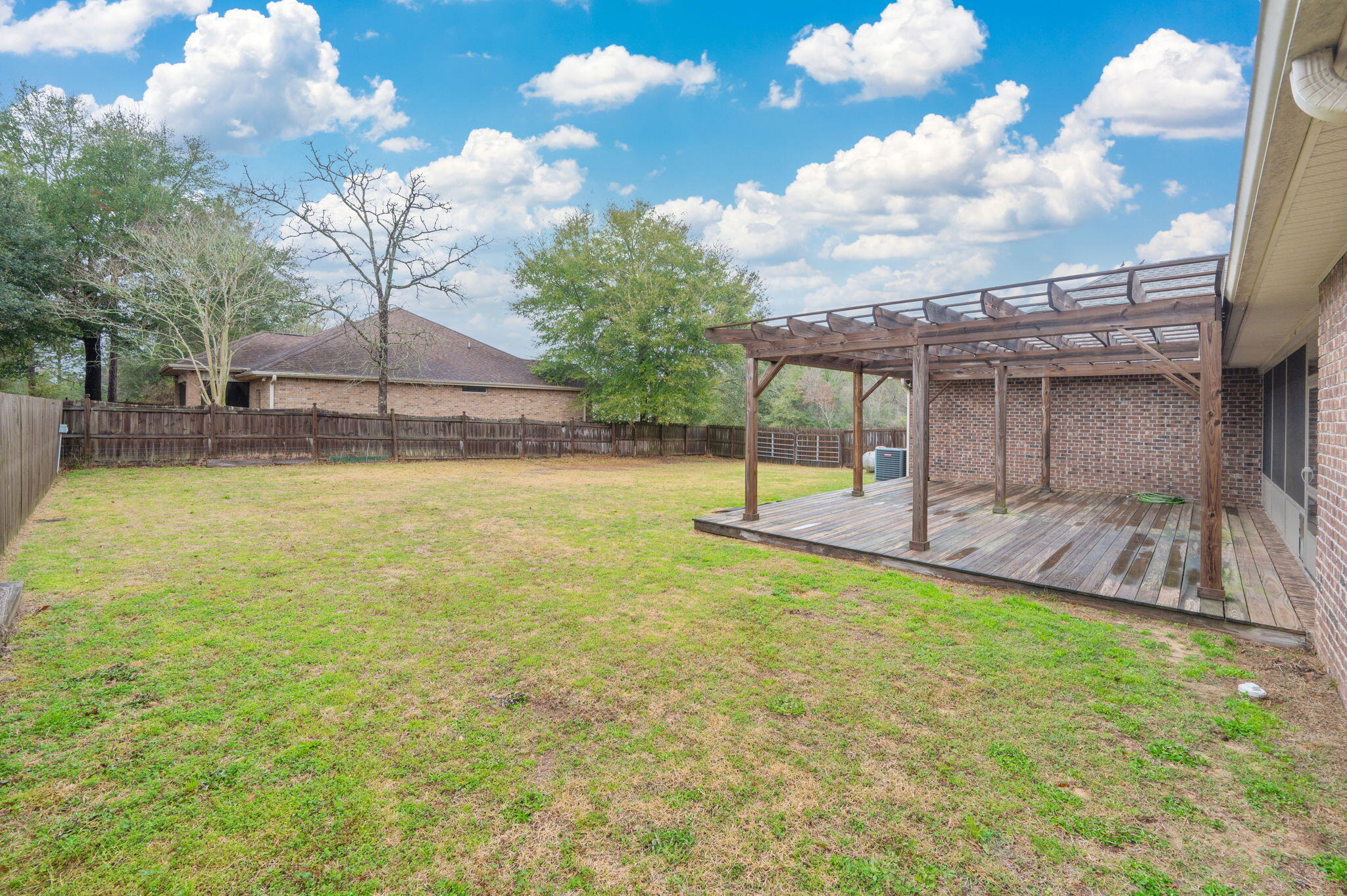 LAKE ARTHUR EST PH I - Residential