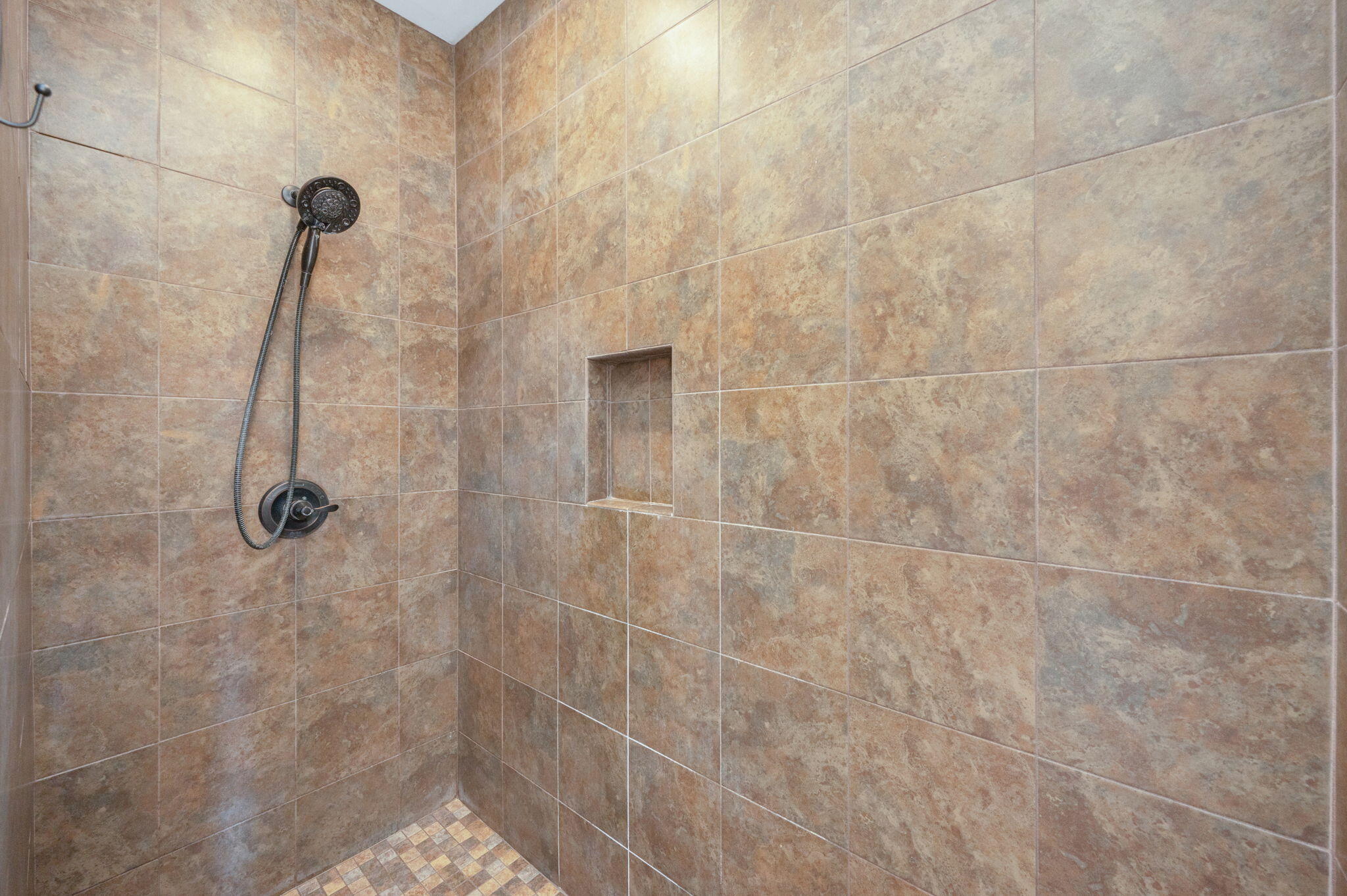 LAKE ARTHUR EST PH I - Residential