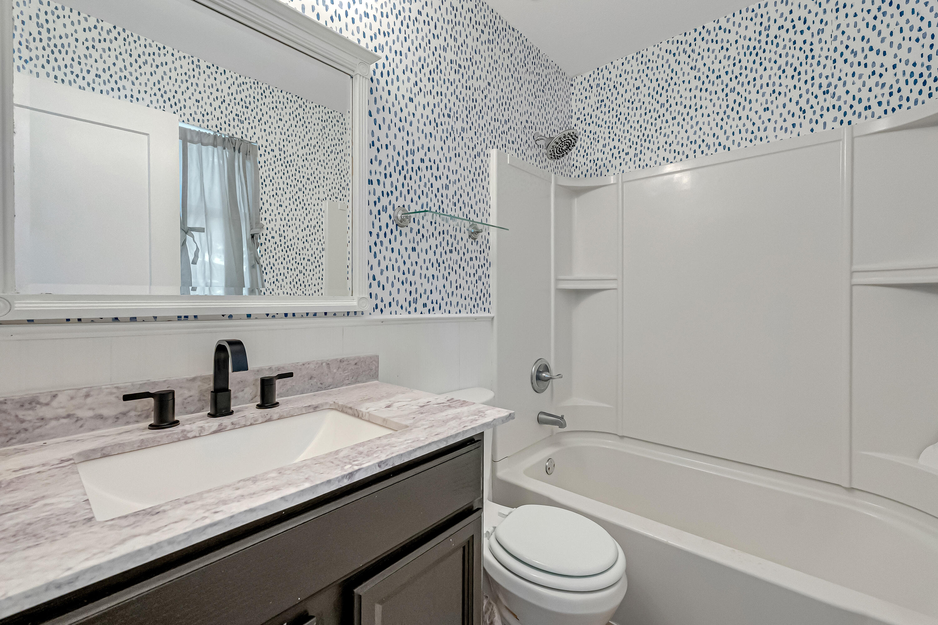 PINE MEADOWS - Residential