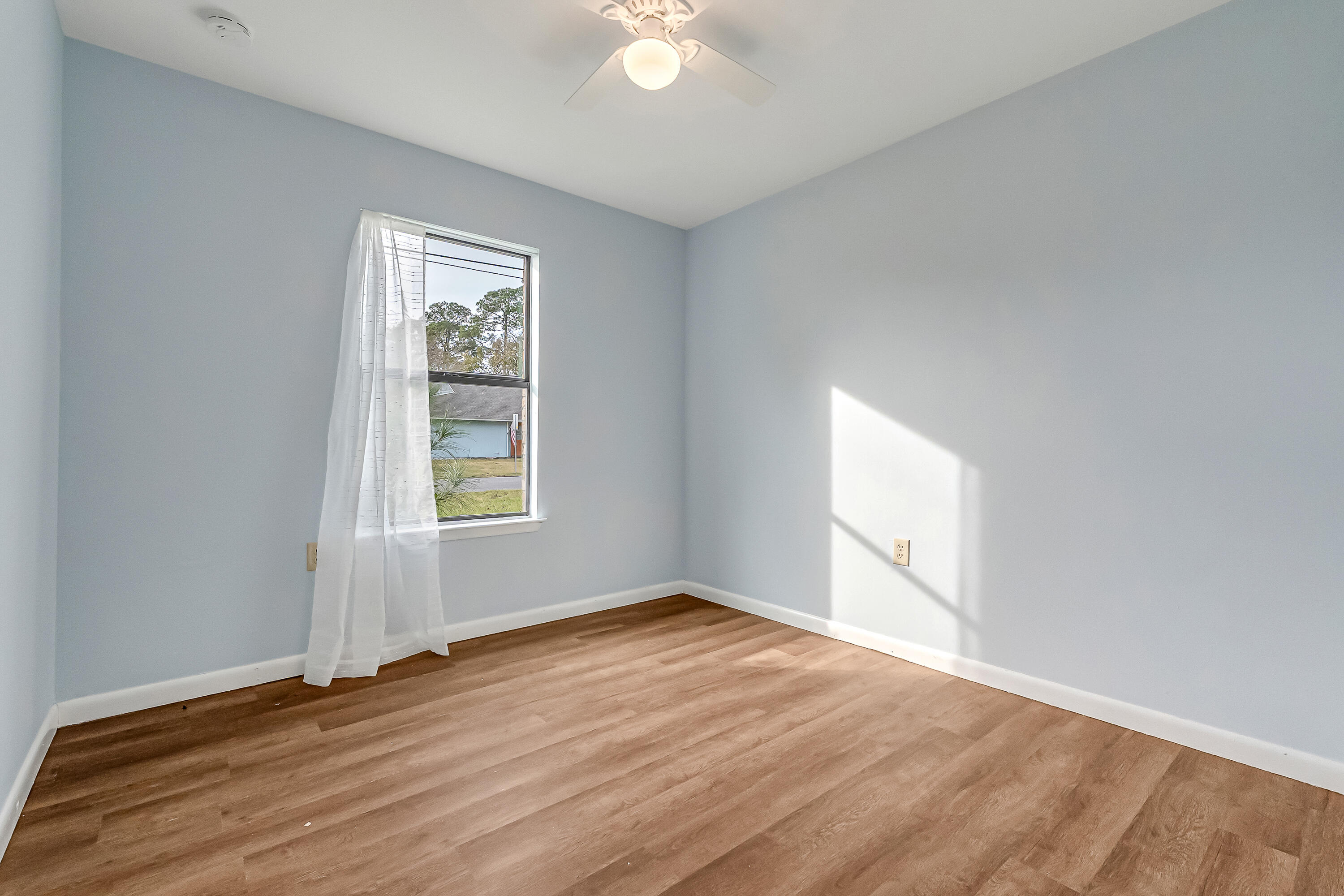 PINE MEADOWS - Residential