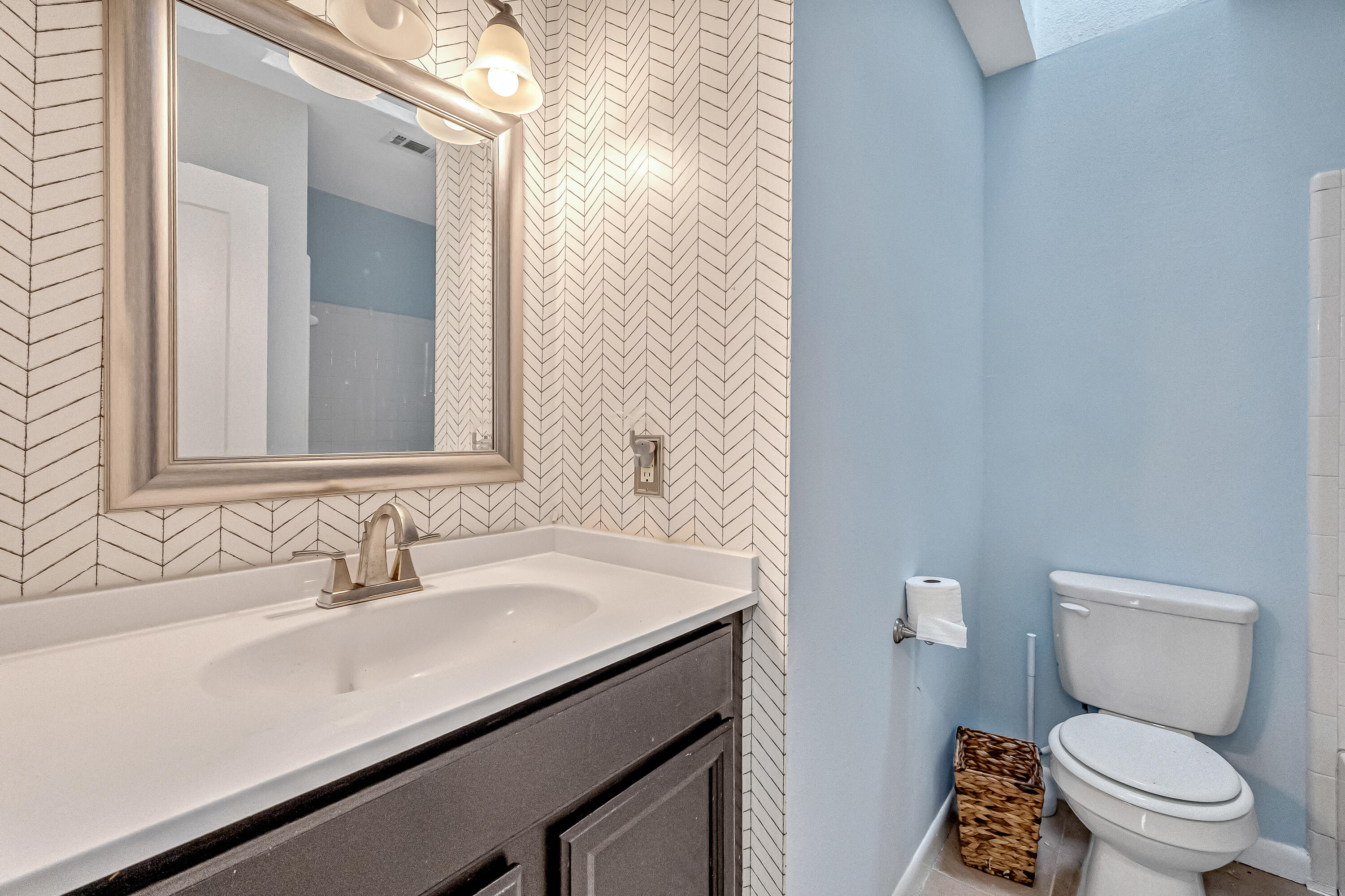 PINE MEADOWS - Residential