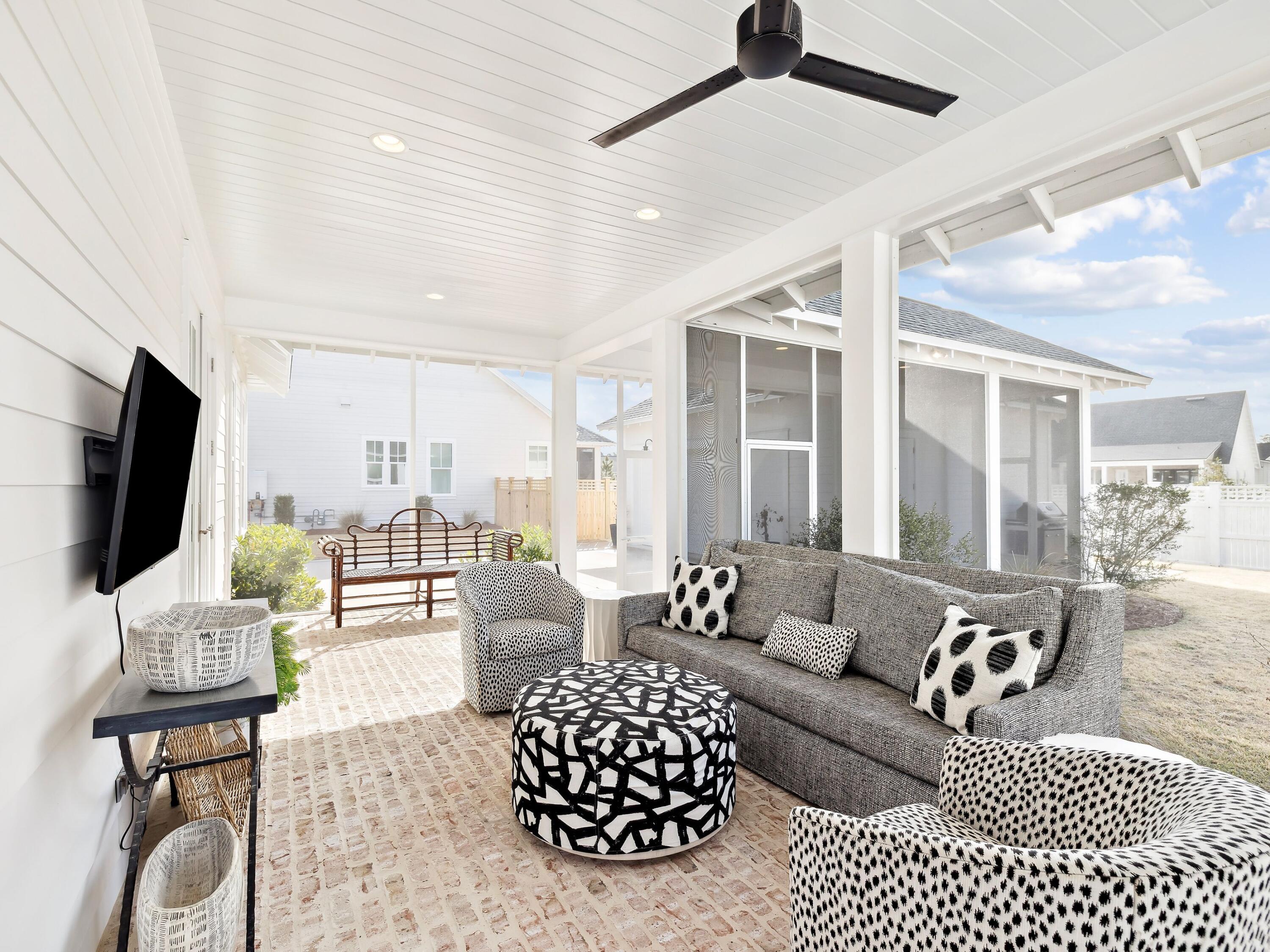 WATERSOUND ORIGINS - Residential