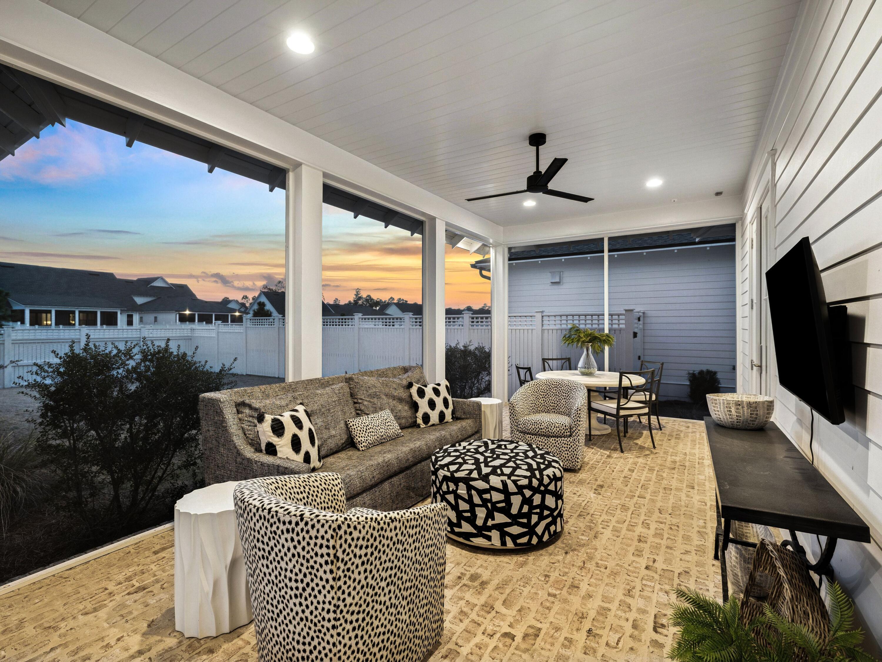 WATERSOUND ORIGINS - Residential