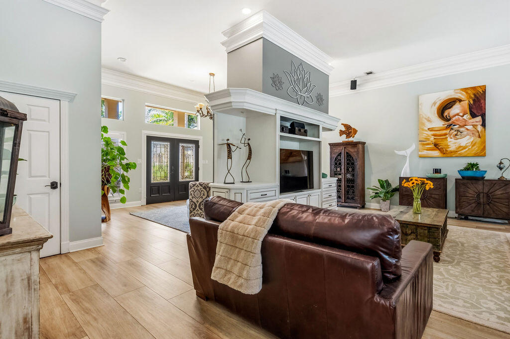 SOUTHWIND PH 5 - Residential