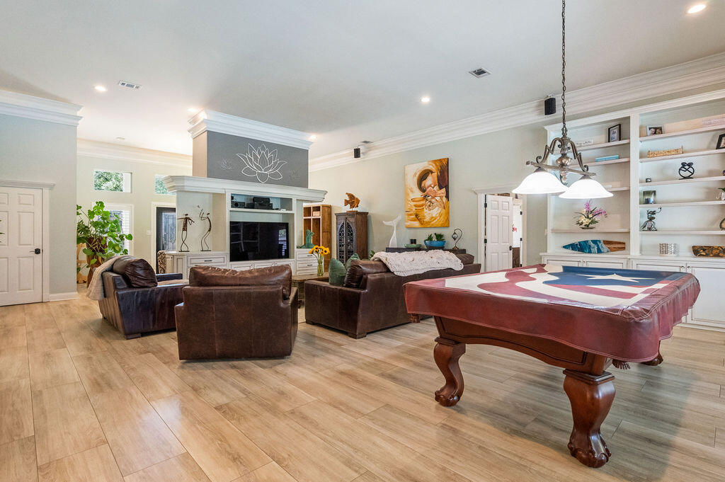 SOUTHWIND PH 5 - Residential