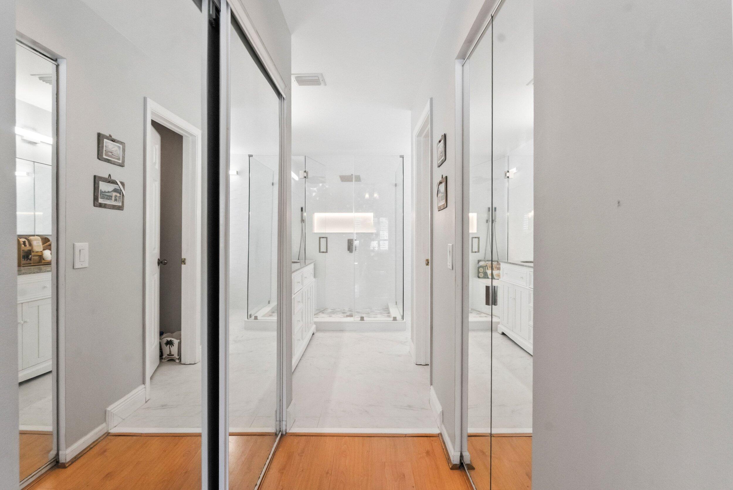 The Falls - Cedar Falls - Residential