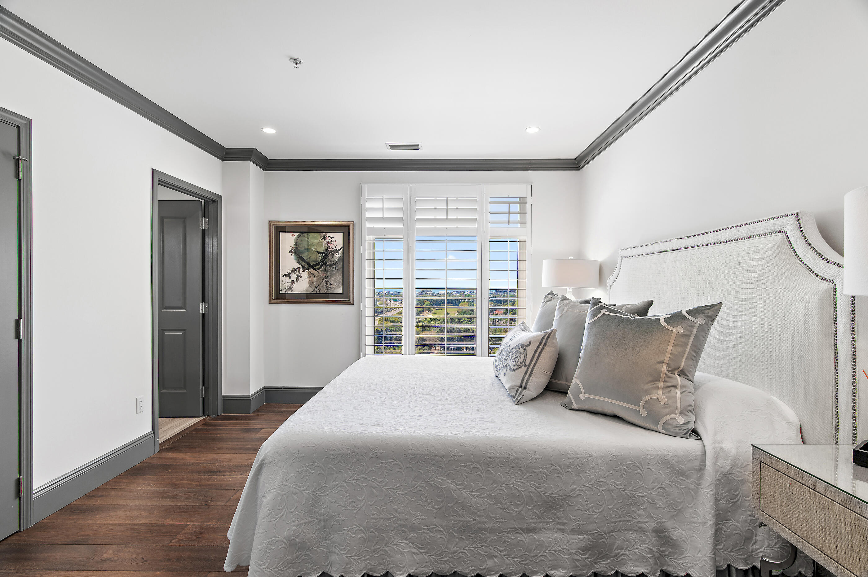 ONE WATER PLACE AT KELLY PLANTATION - Residential