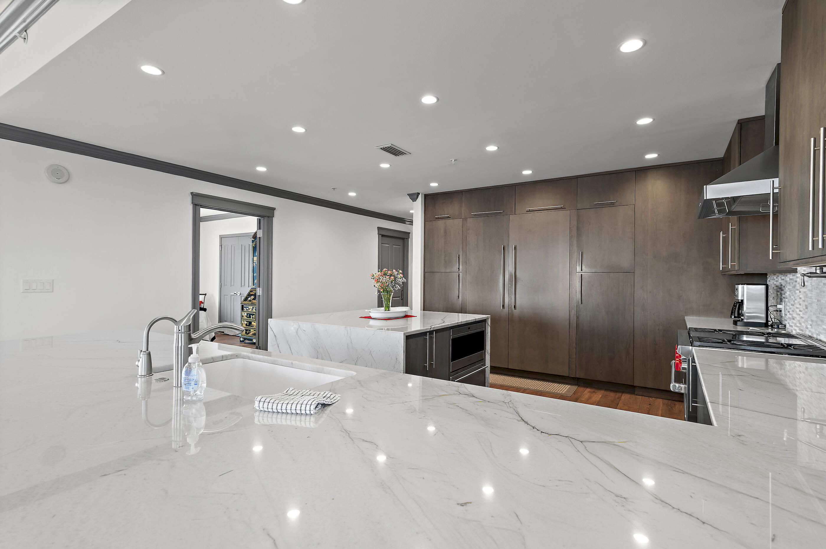 ONE WATER PLACE AT KELLY PLANTATION - Residential