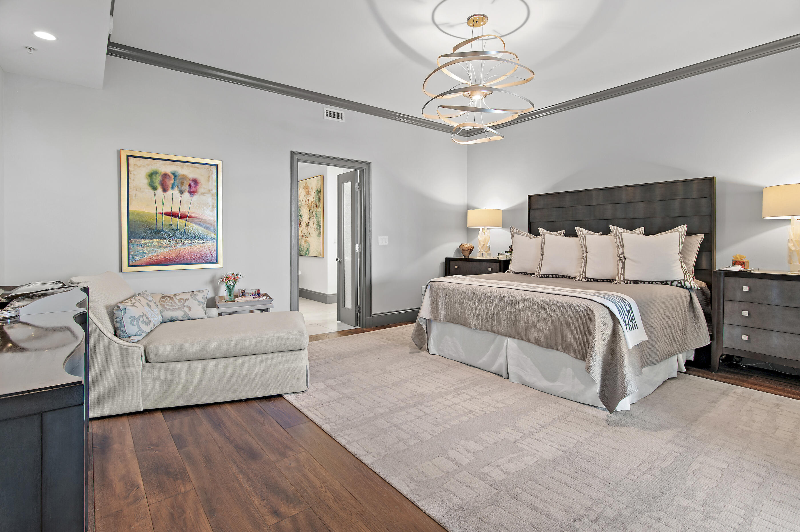 ONE WATER PLACE AT KELLY PLANTATION - Residential