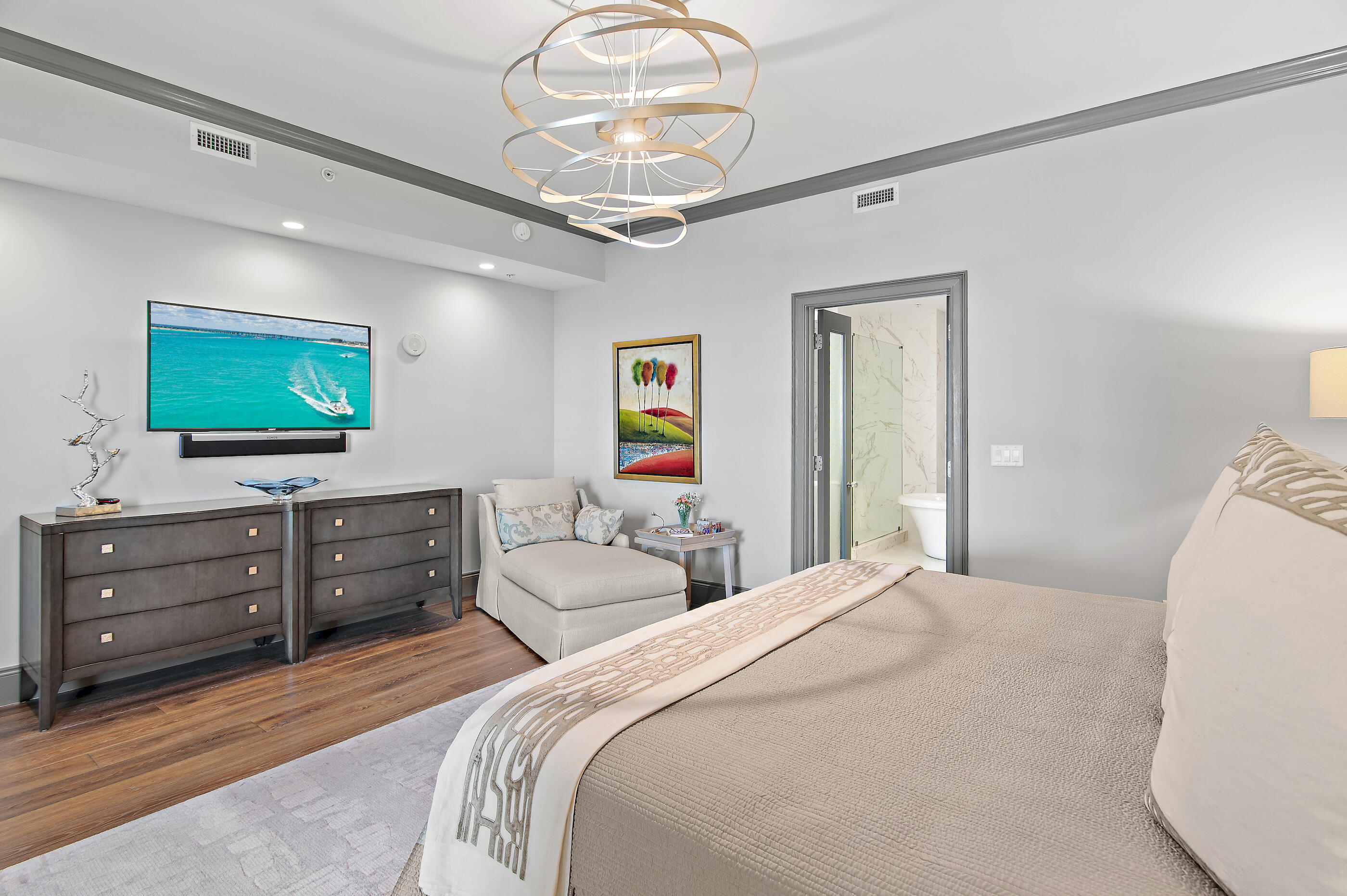 ONE WATER PLACE AT KELLY PLANTATION - Residential