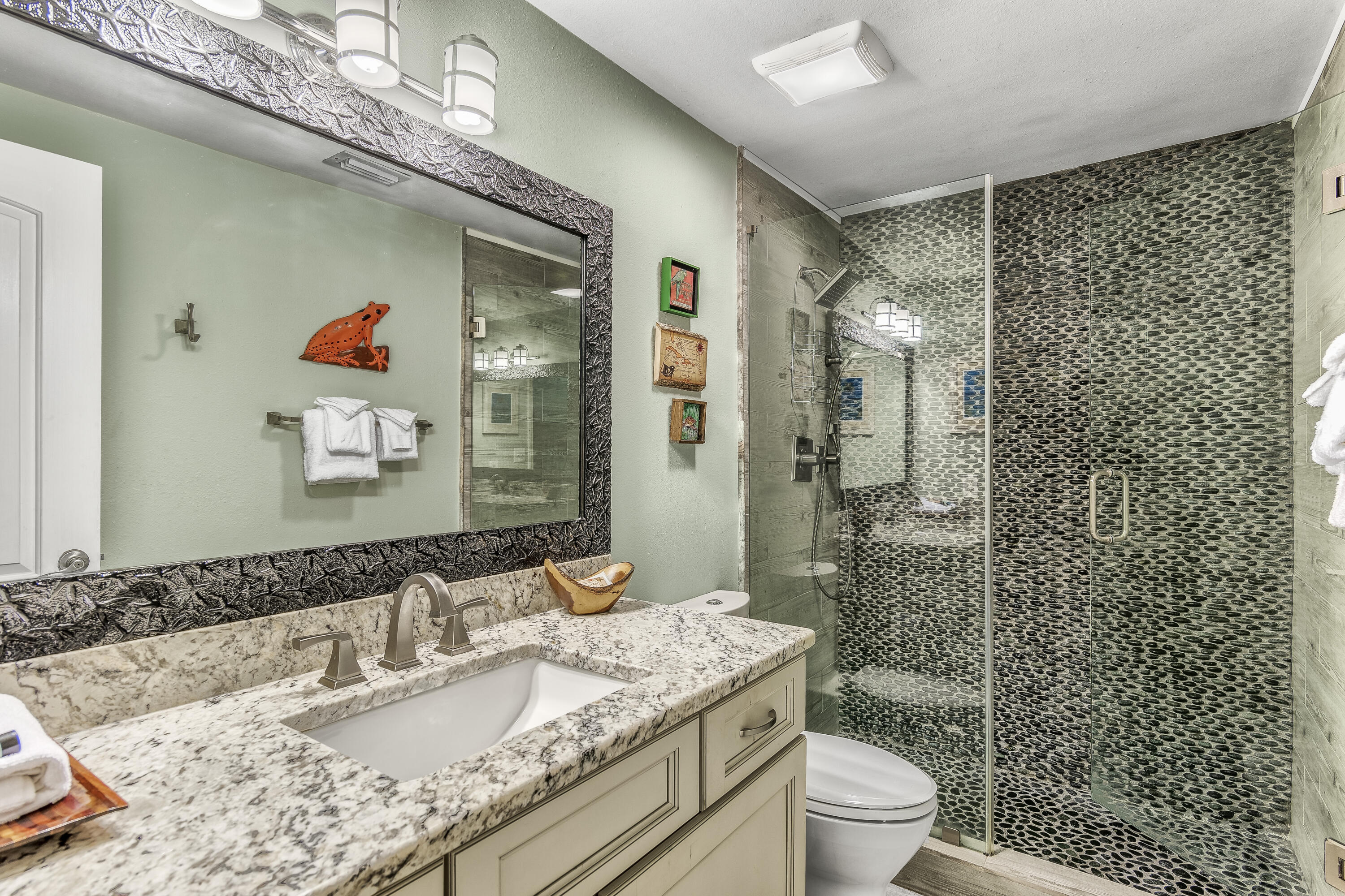 SILVER DUNES CONDO - Residential