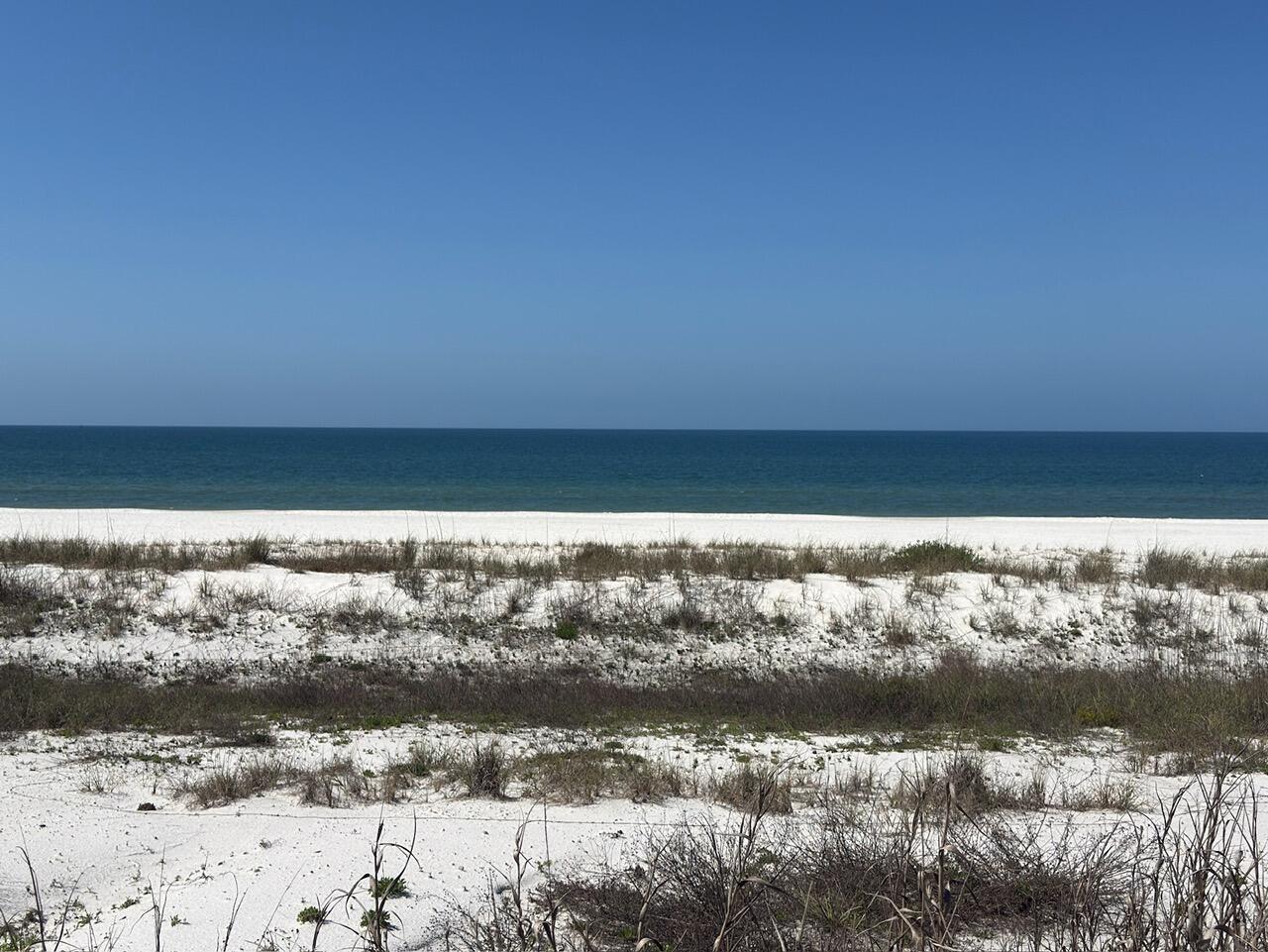 NO RECORDED SUBDIVISION - Land