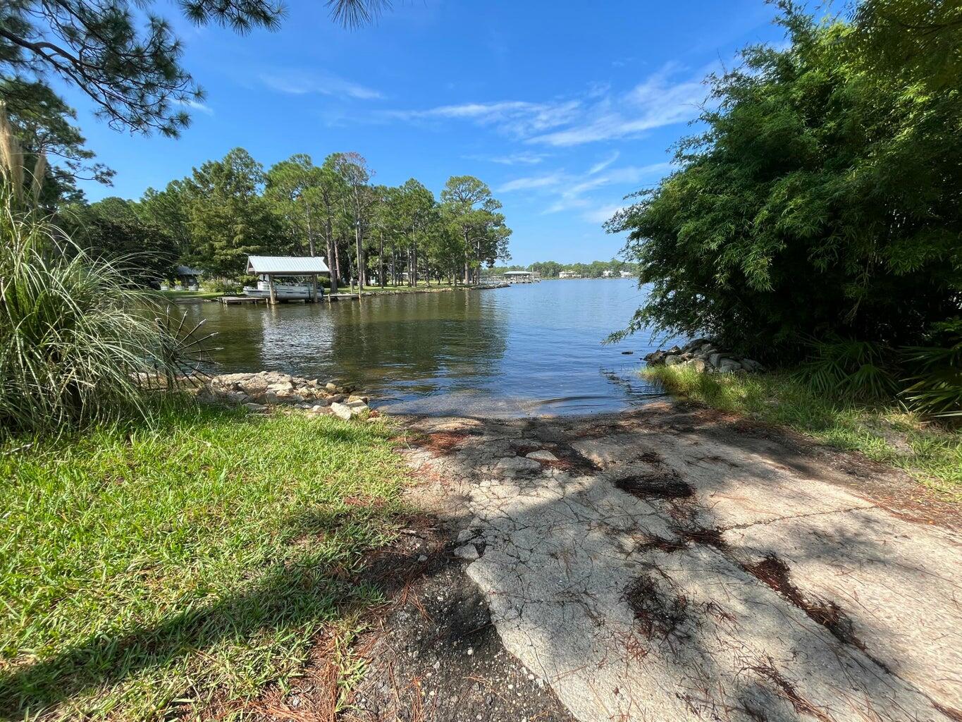 BOTANY BAYOU - Residential