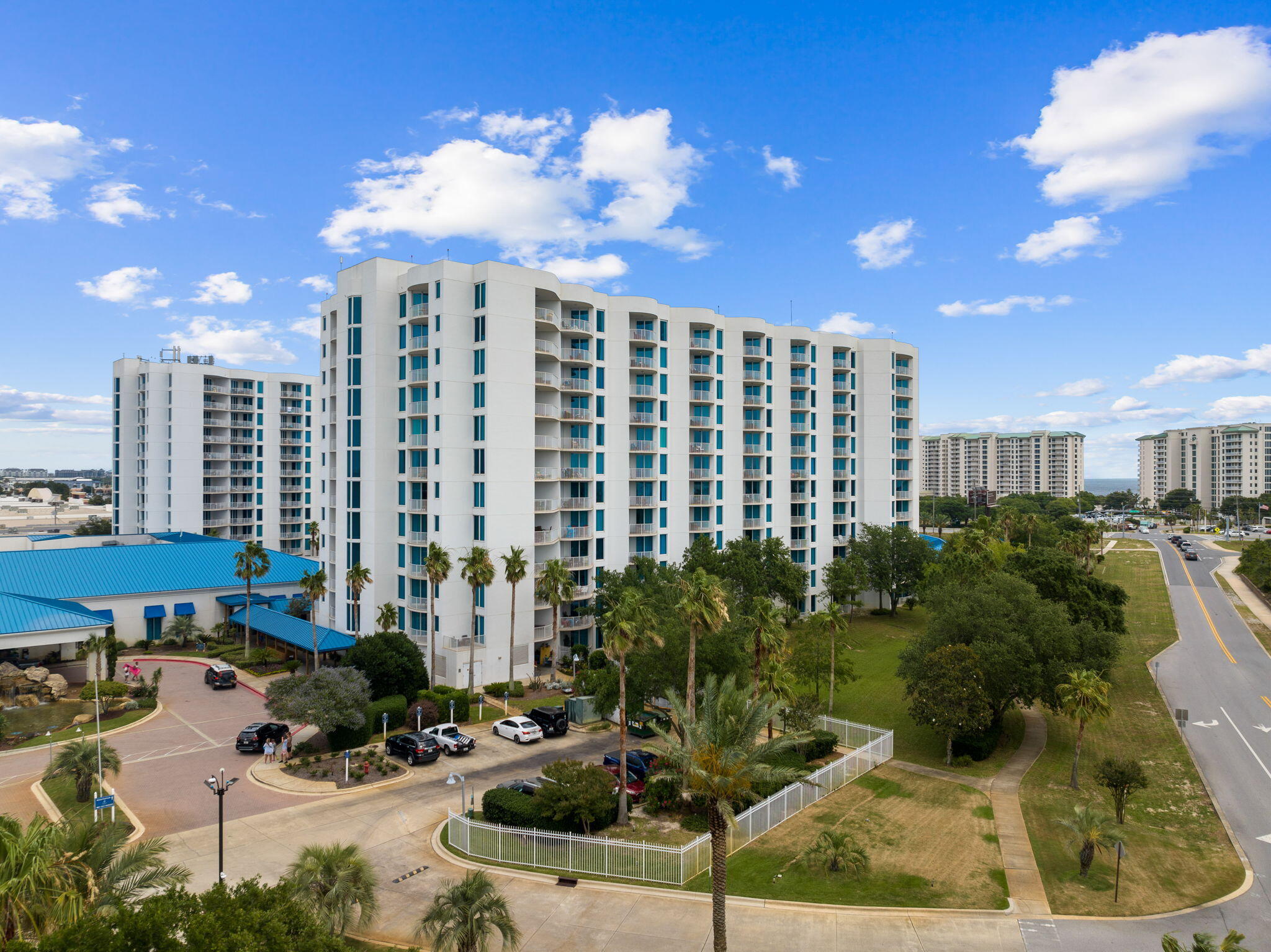 THE PALMS OF DESTIN - Residential