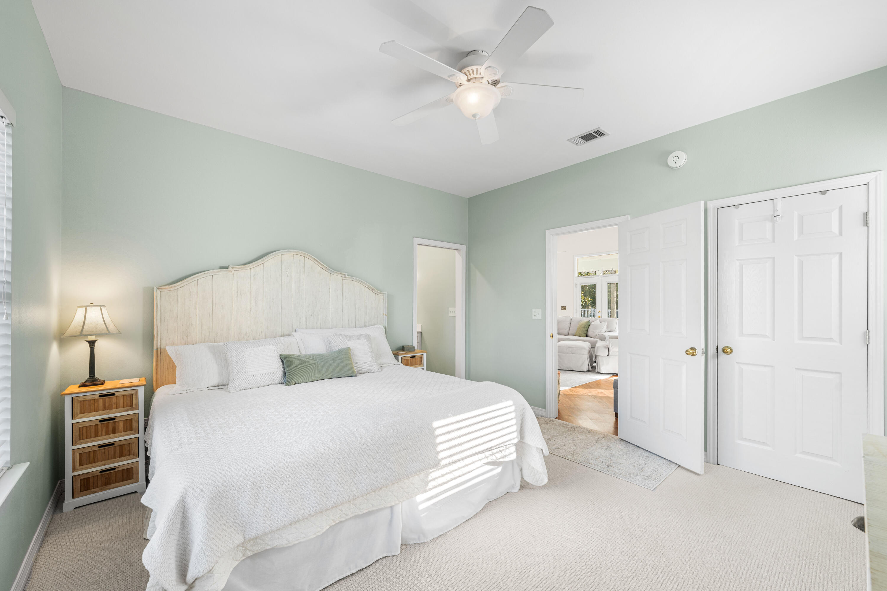 CRYSTAL BEACH COTTAGES - Residential