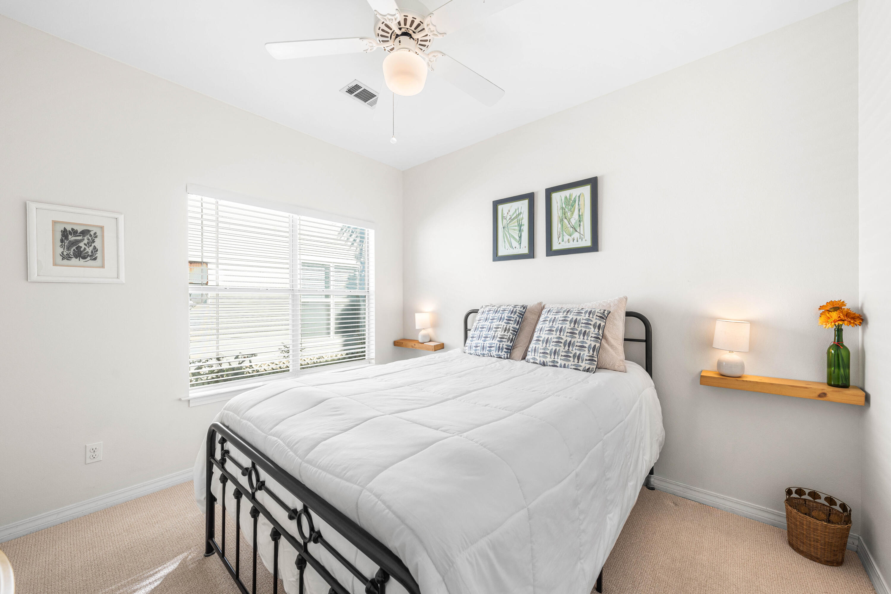 CRYSTAL BEACH COTTAGES - Residential