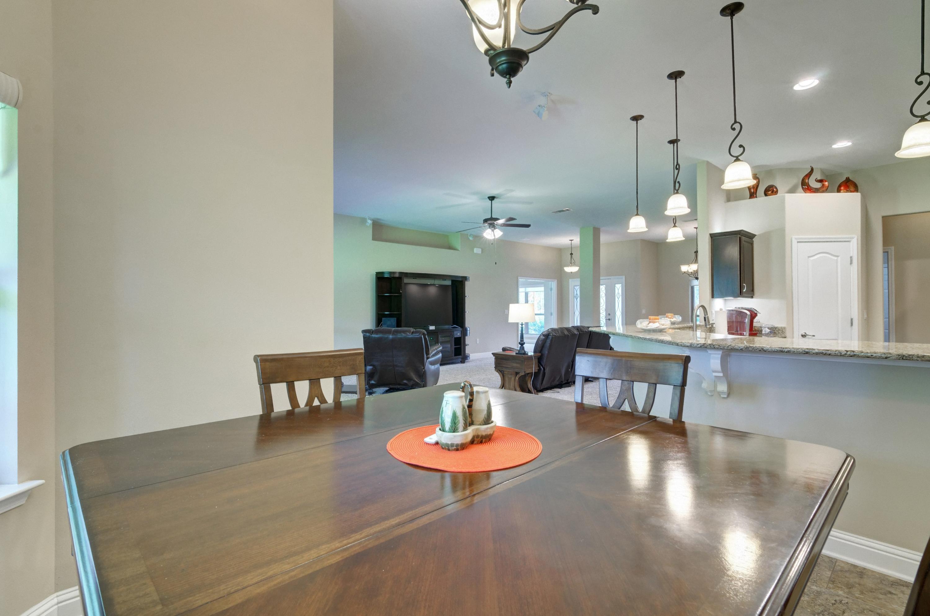 HOLLEY BY THE SEA - Residential