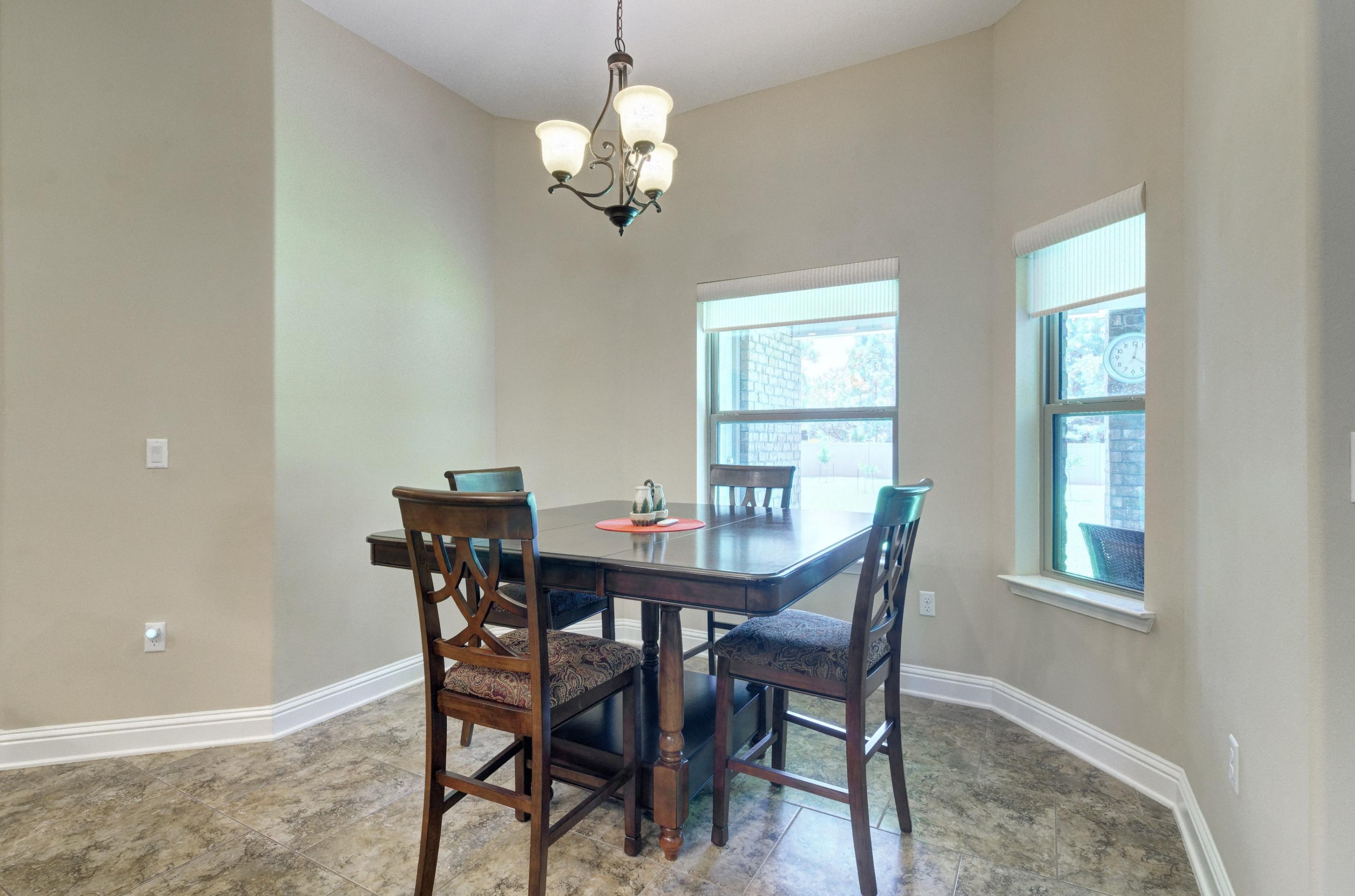 HOLLEY BY THE SEA - Residential