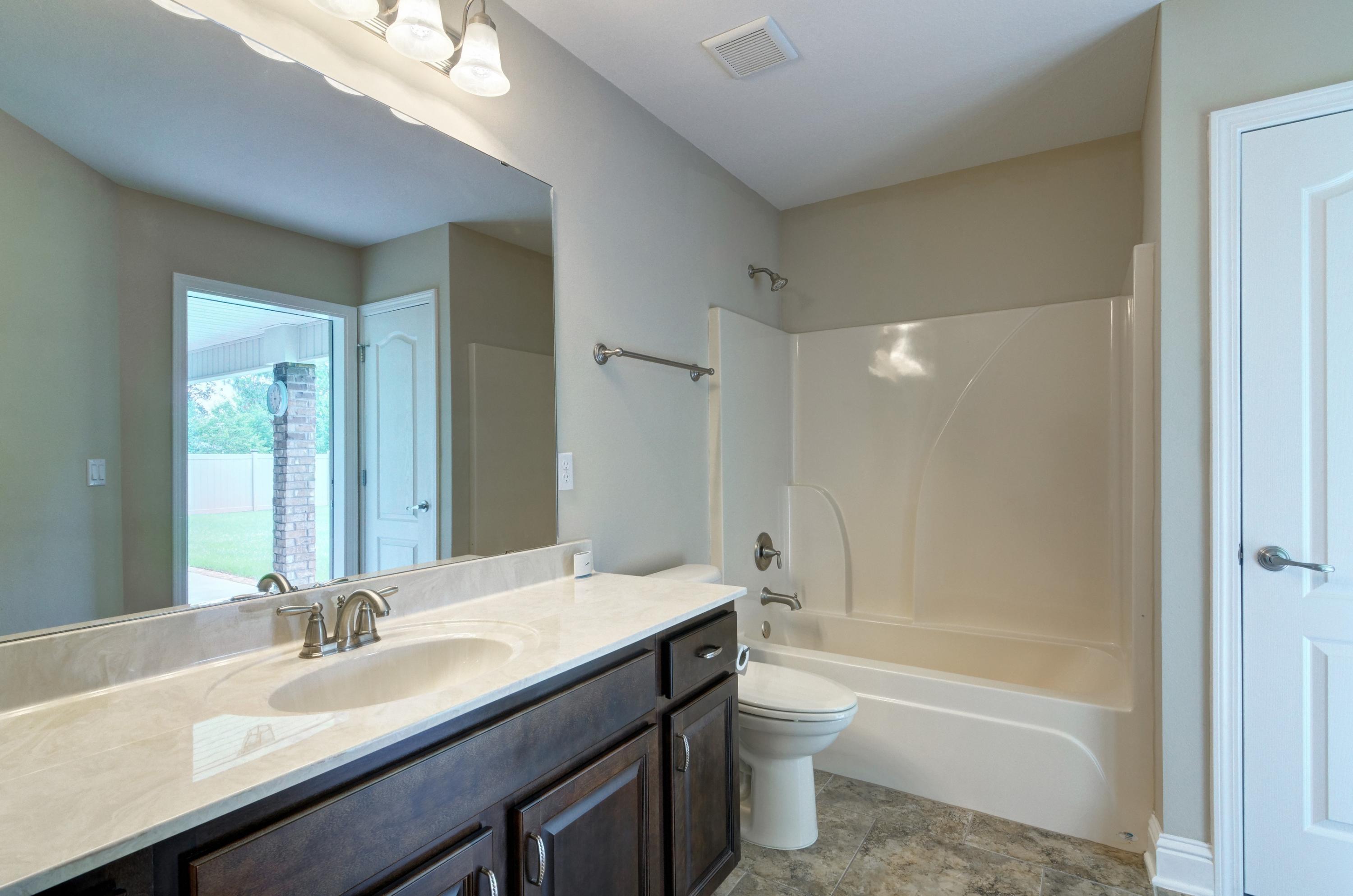 HOLLEY BY THE SEA - Residential