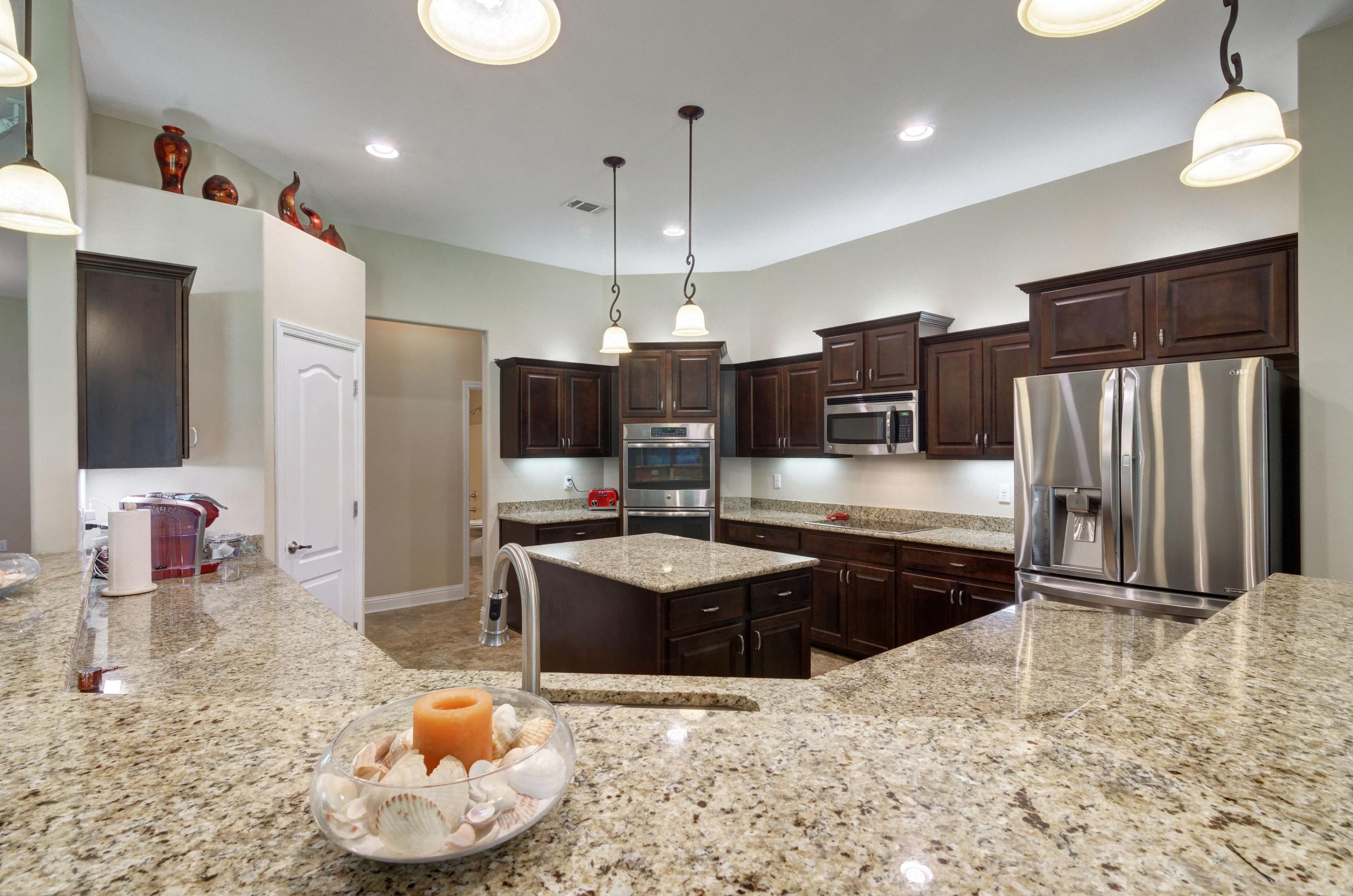 HOLLEY BY THE SEA - Residential