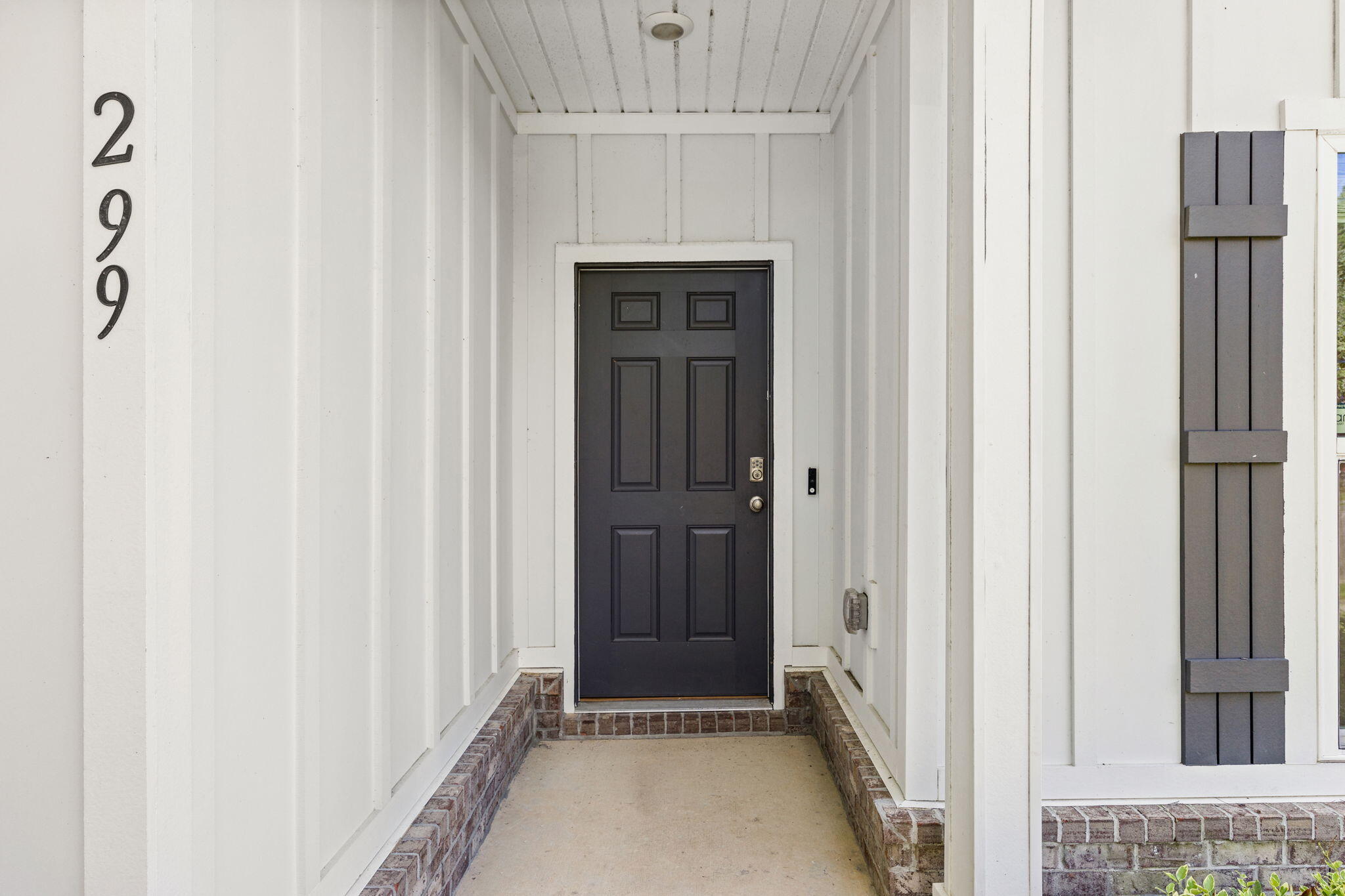 299 S Marsh Landing