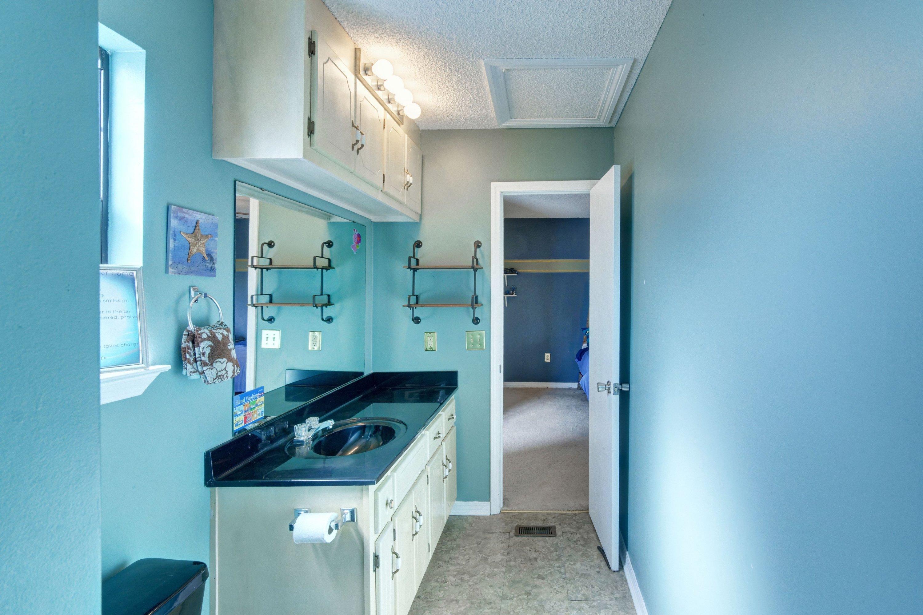 EAST BAY RIVER ESTATES - Residential