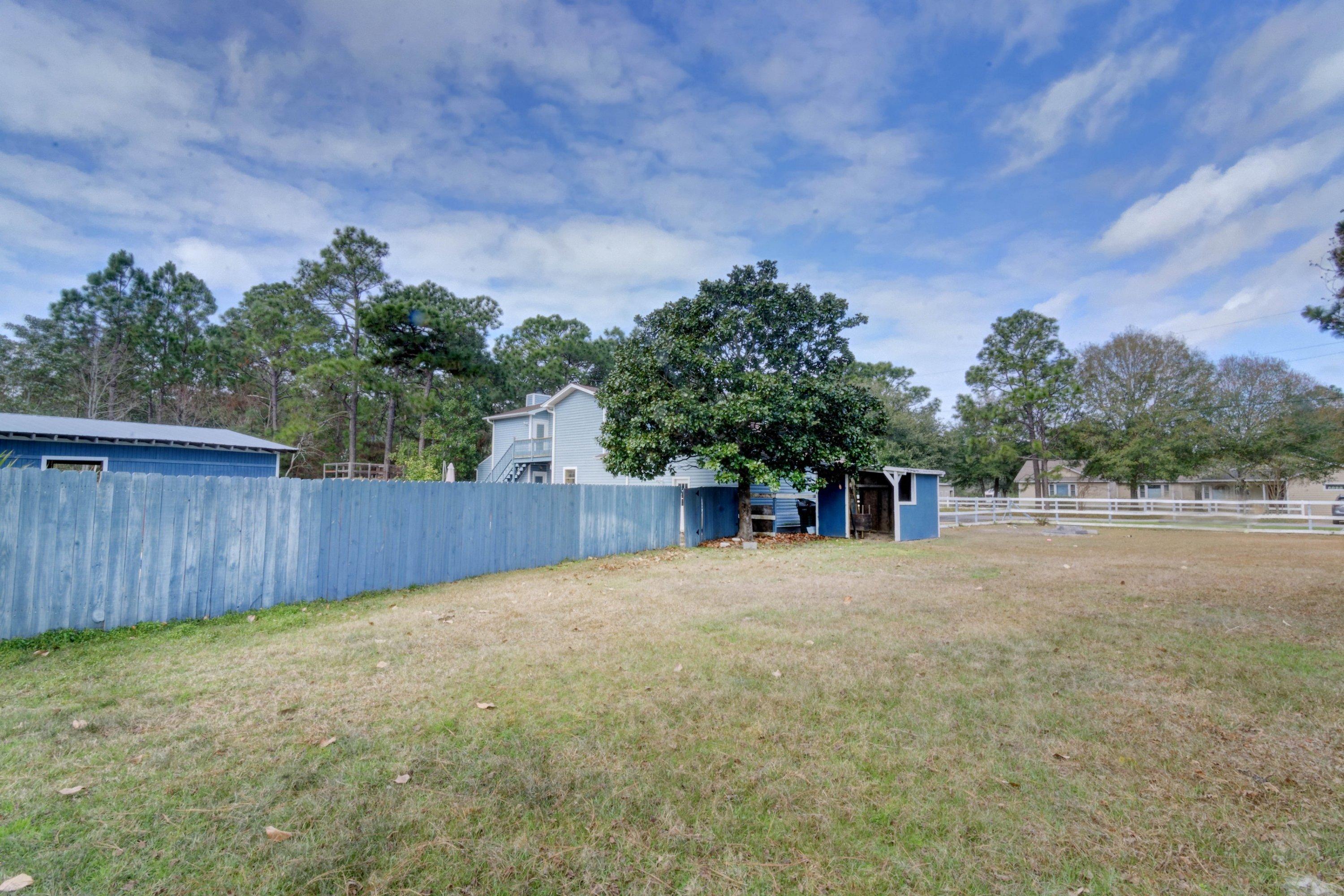 EAST BAY RIVER ESTATES - Residential