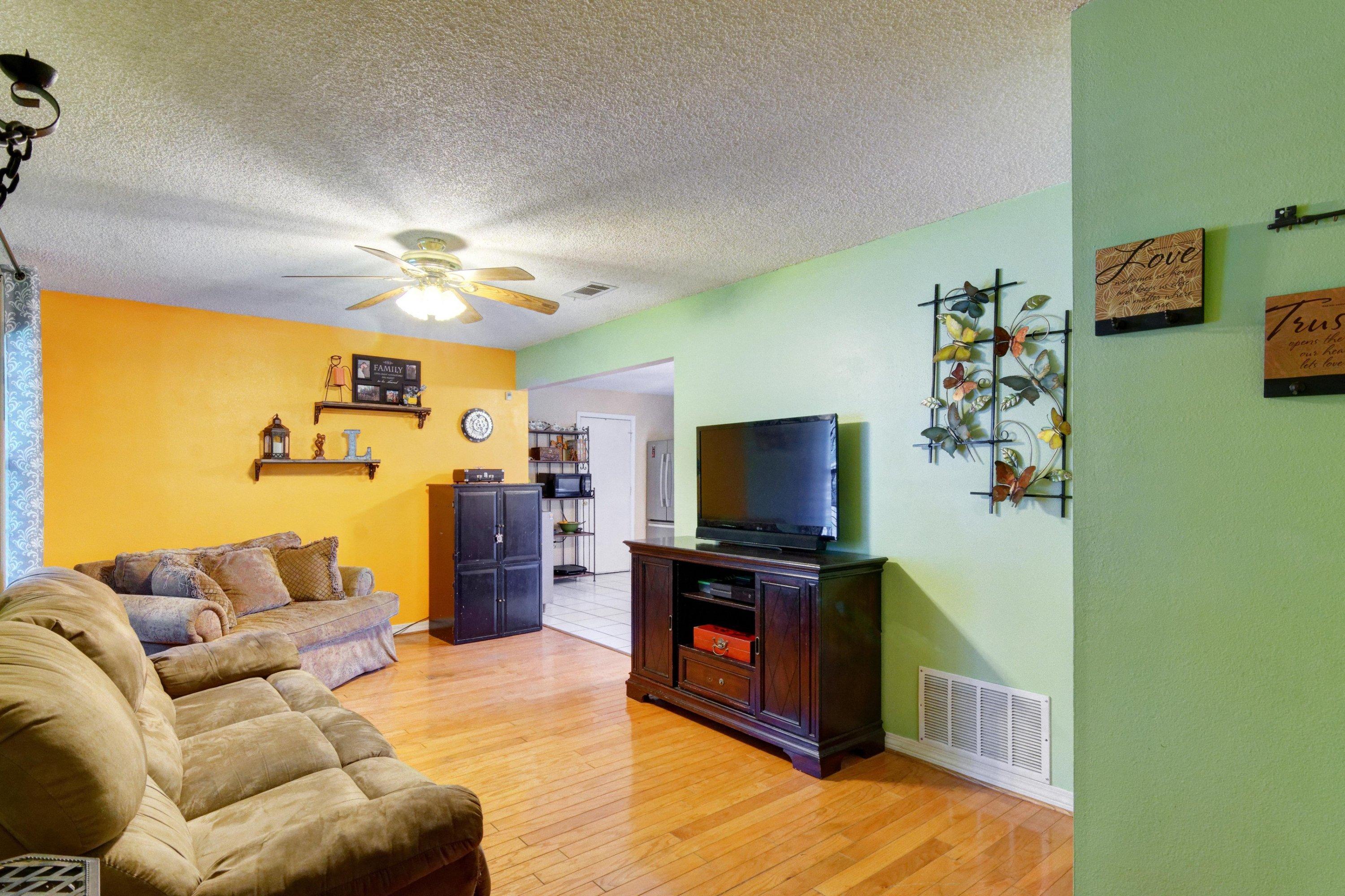 EAST BAY RIVER ESTATES - Residential