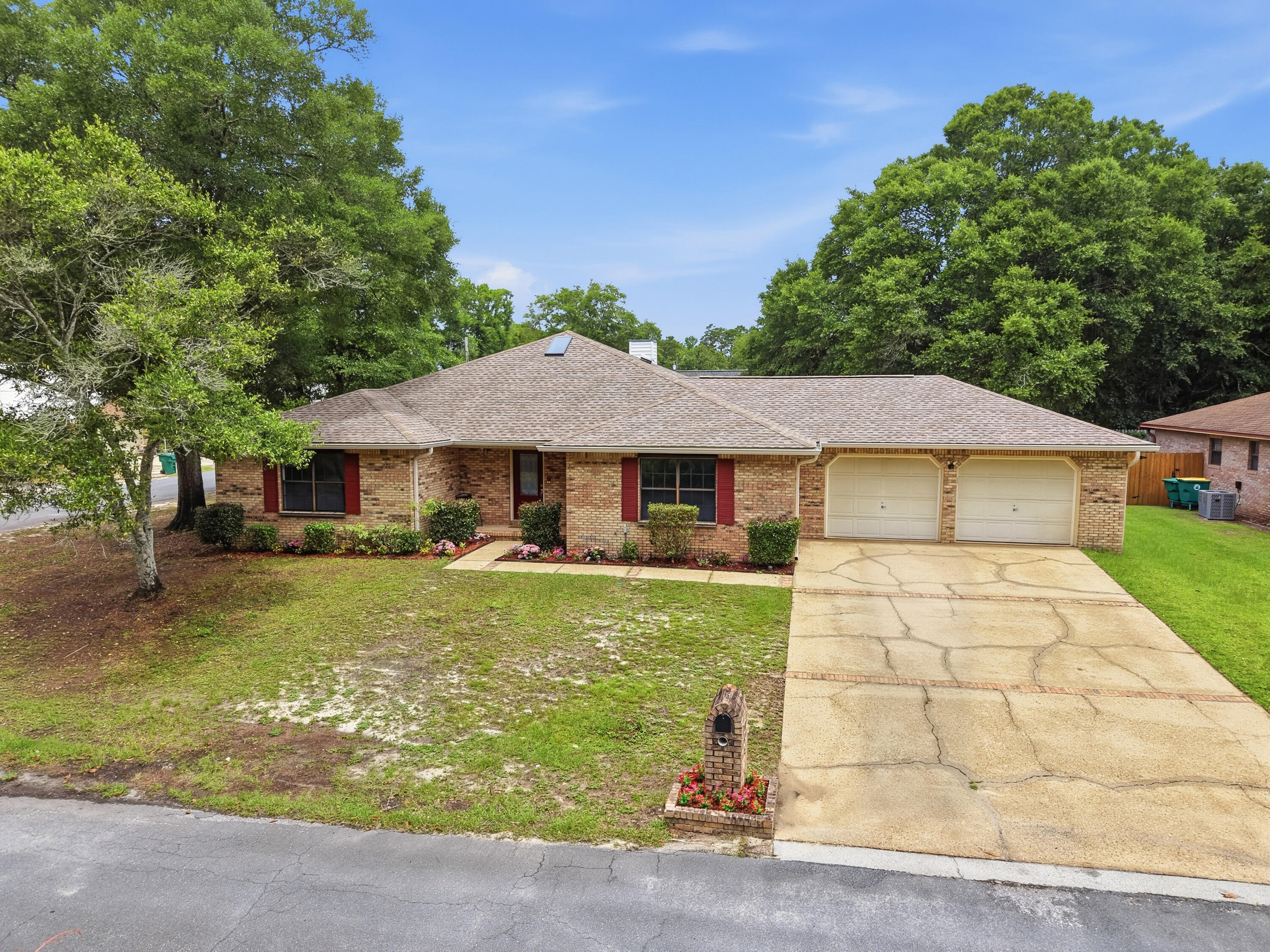 LIVE OAK SHORES - Residential