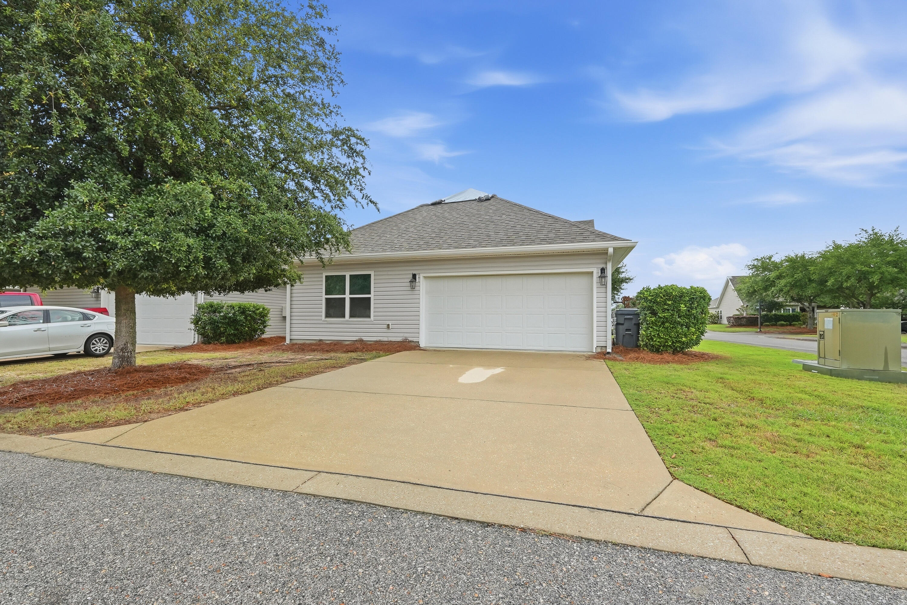 HAMMOCK BAY - Residential