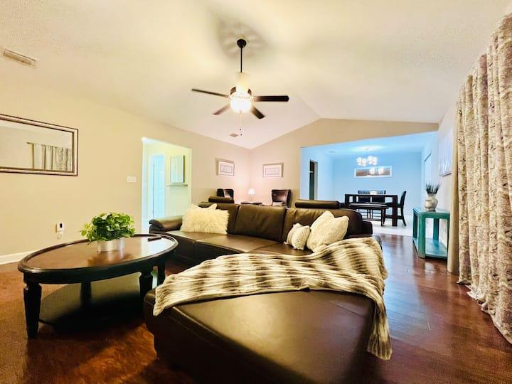 CREEKSIDE 5 - Residential Lease