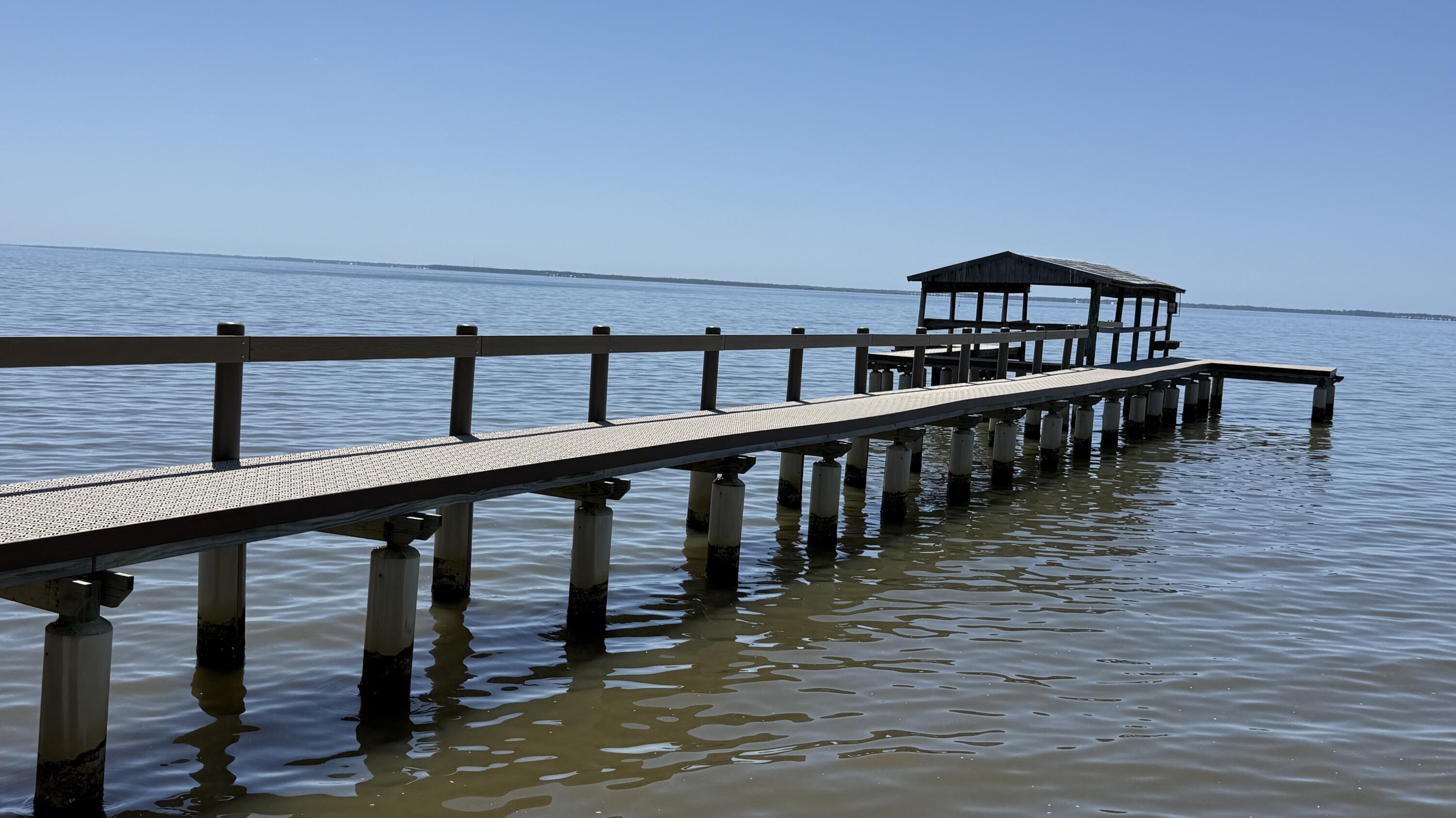 CEDAR BEACH - Residential