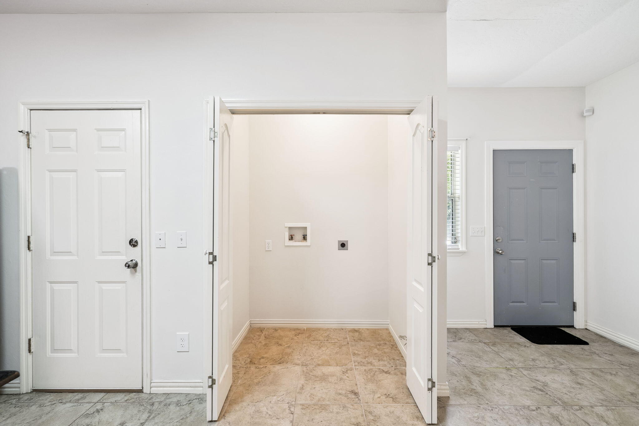 DOLPHIN ROAD CONDOMINIUM - Residential