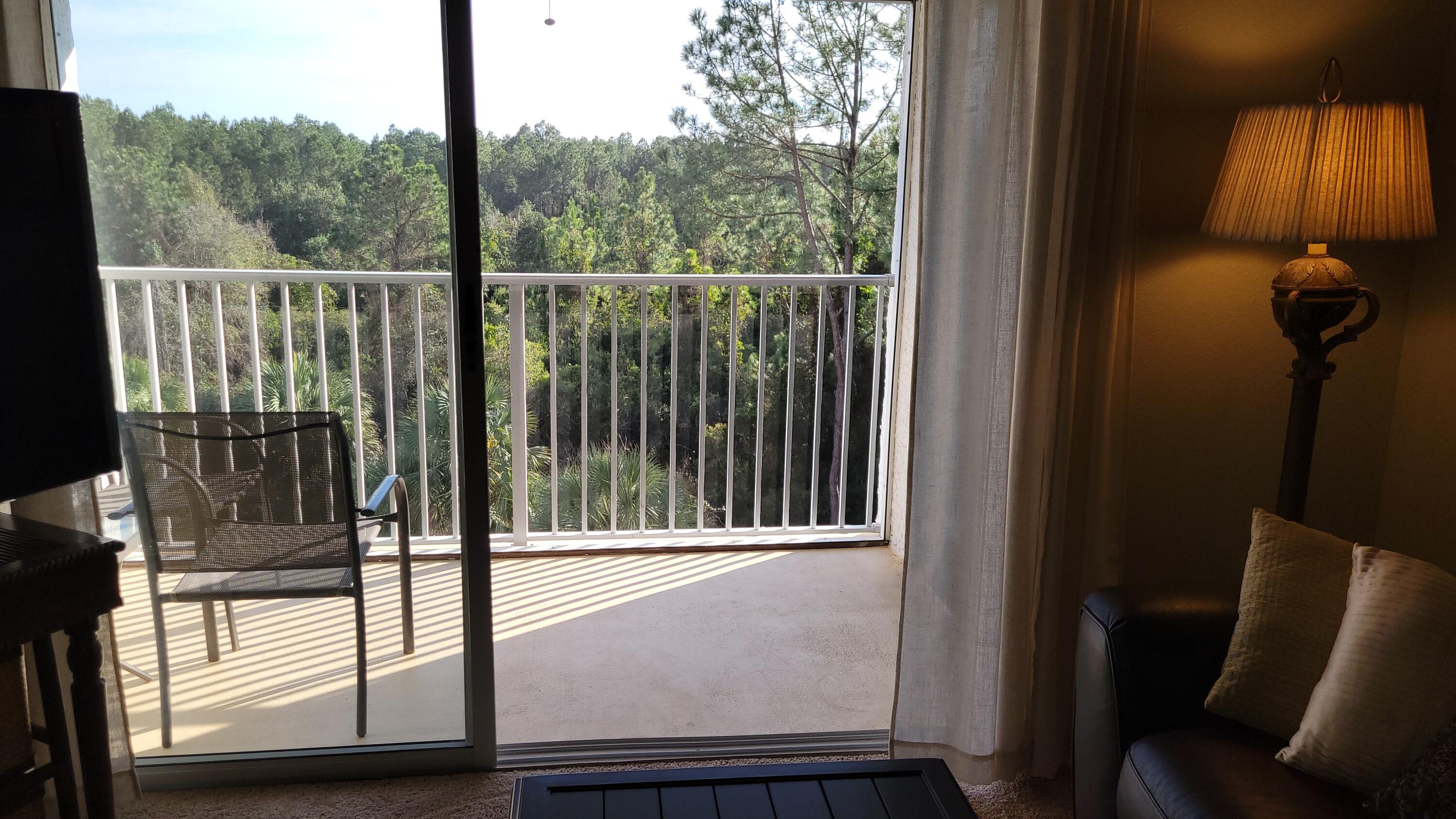 FLORIDA CLUB - Residential Lease