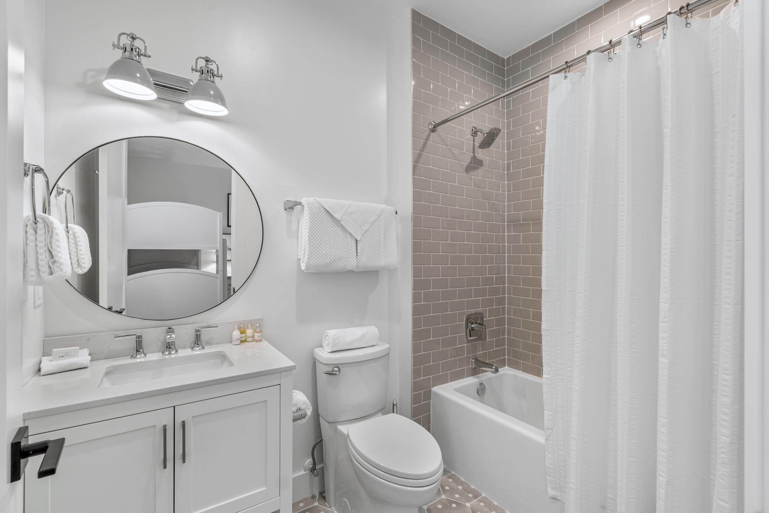 Blue Ohana - Residential