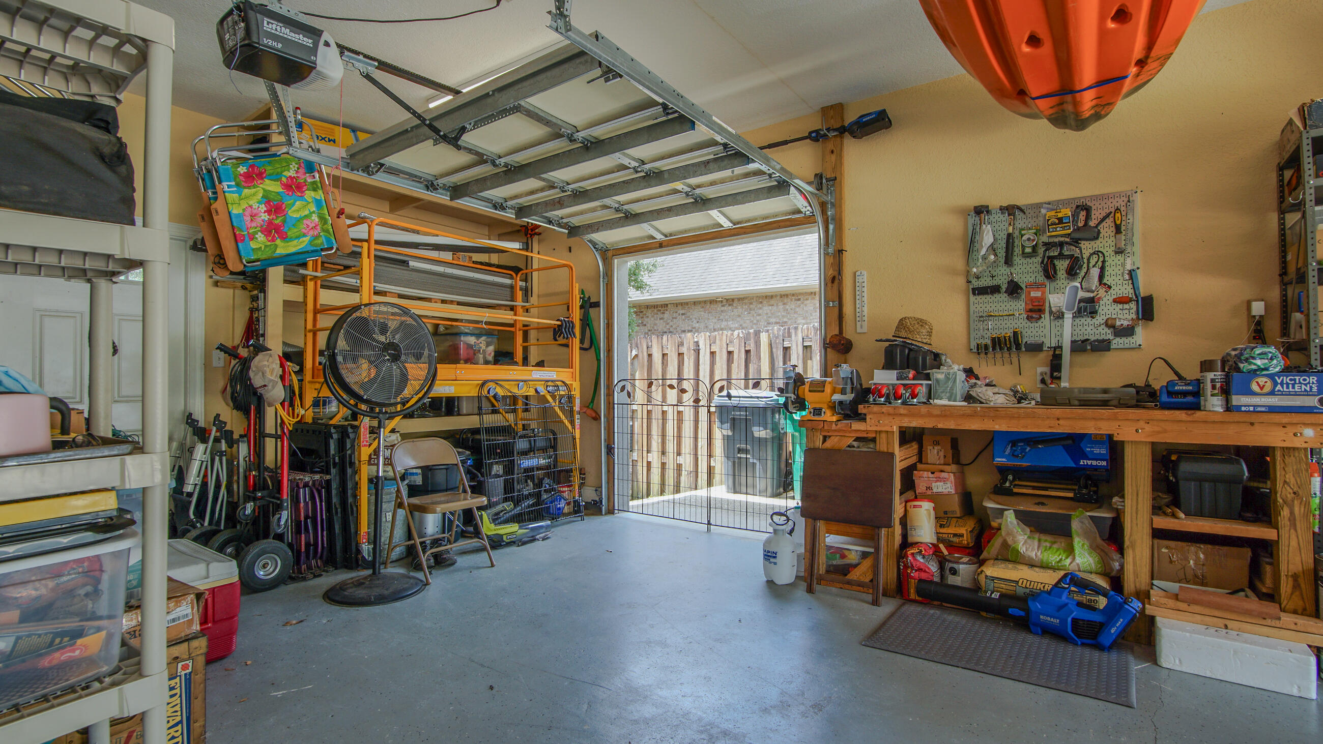 HAMMOCK BAY - Residential