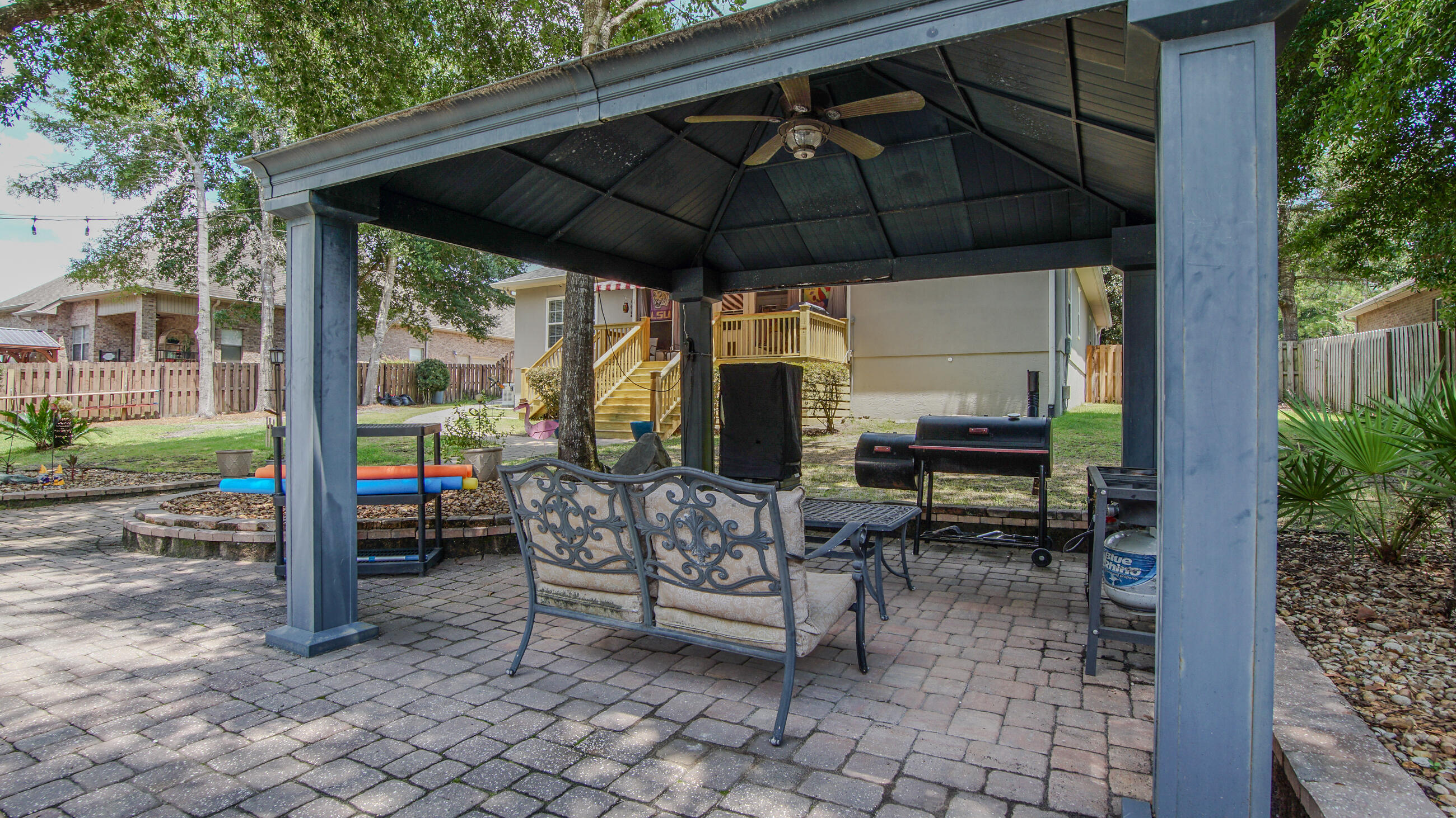 HAMMOCK BAY - Residential