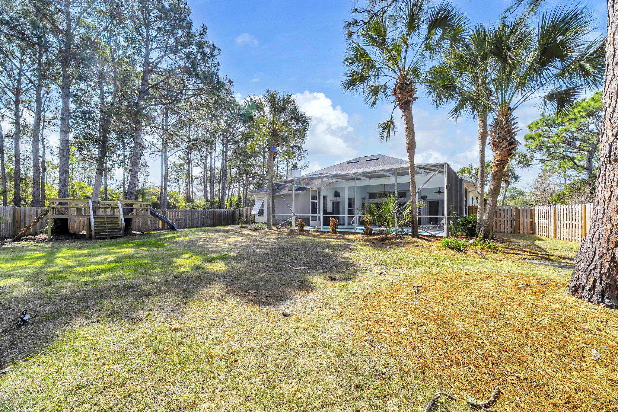 EMERALD BAY WEST - Residential