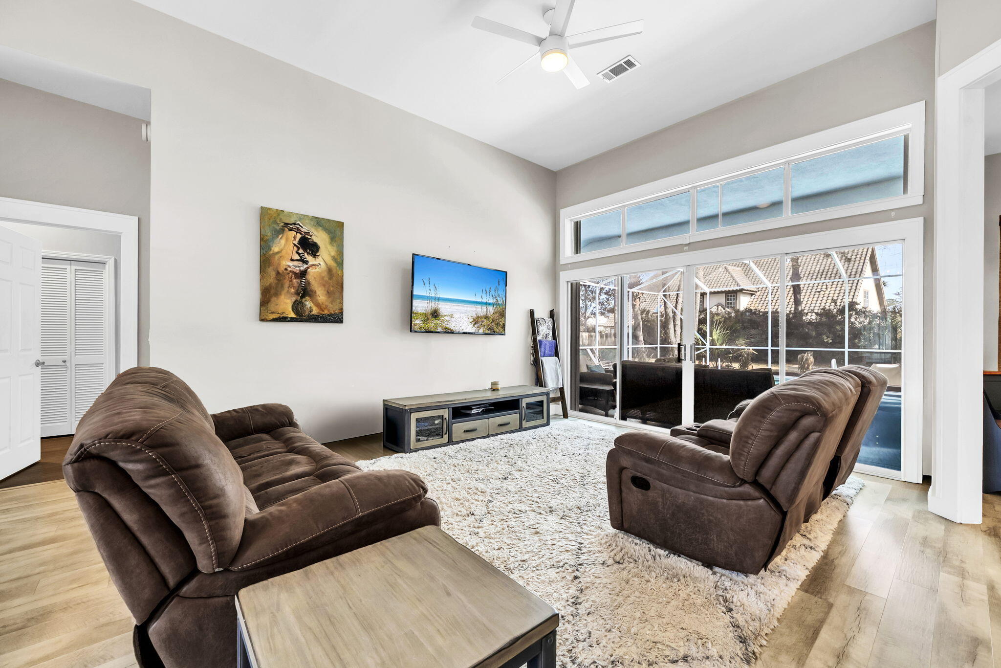 EMERALD BAY WEST - Residential