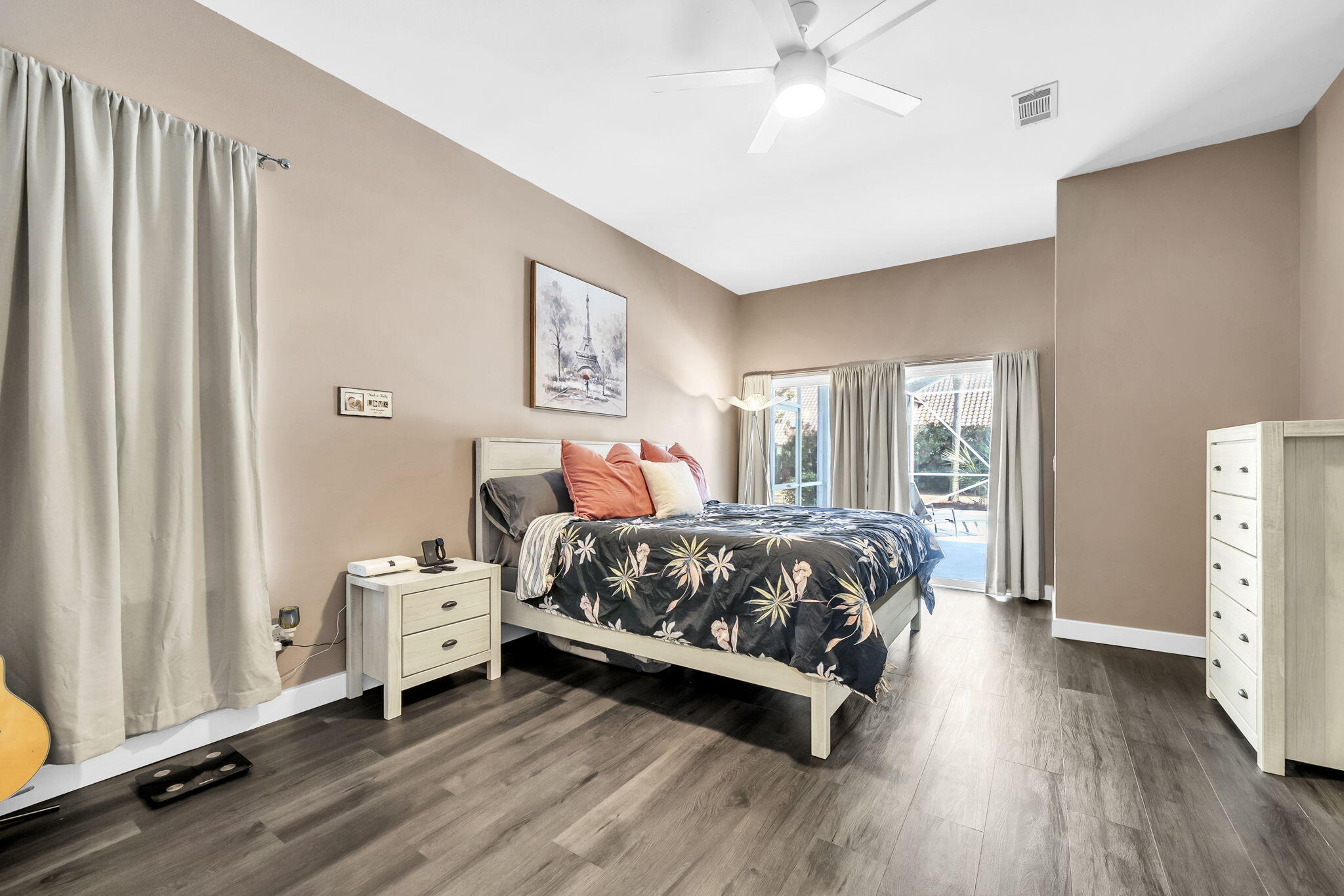 EMERALD BAY WEST - Residential