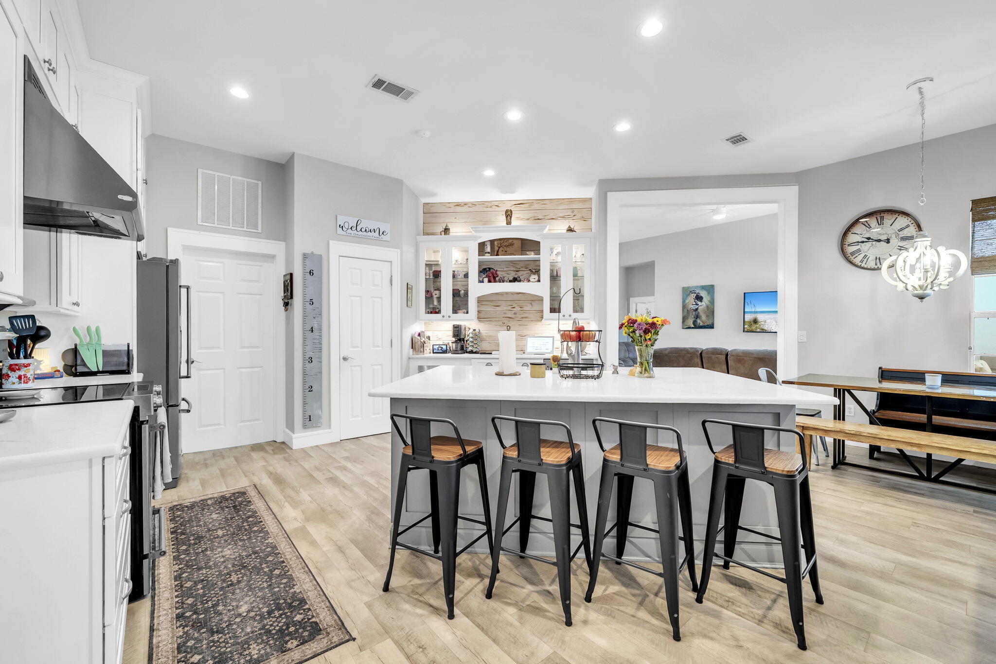 EMERALD BAY WEST - Residential