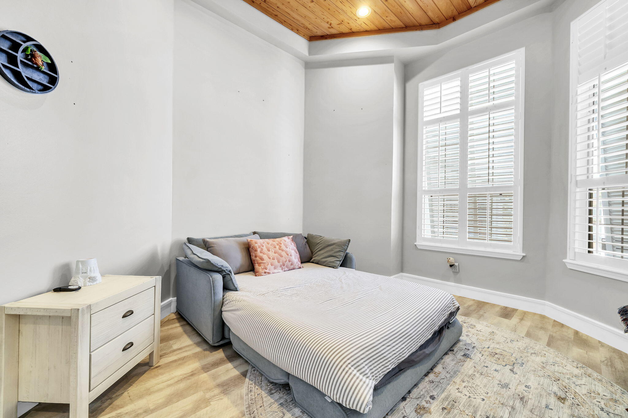 EMERALD BAY WEST - Residential