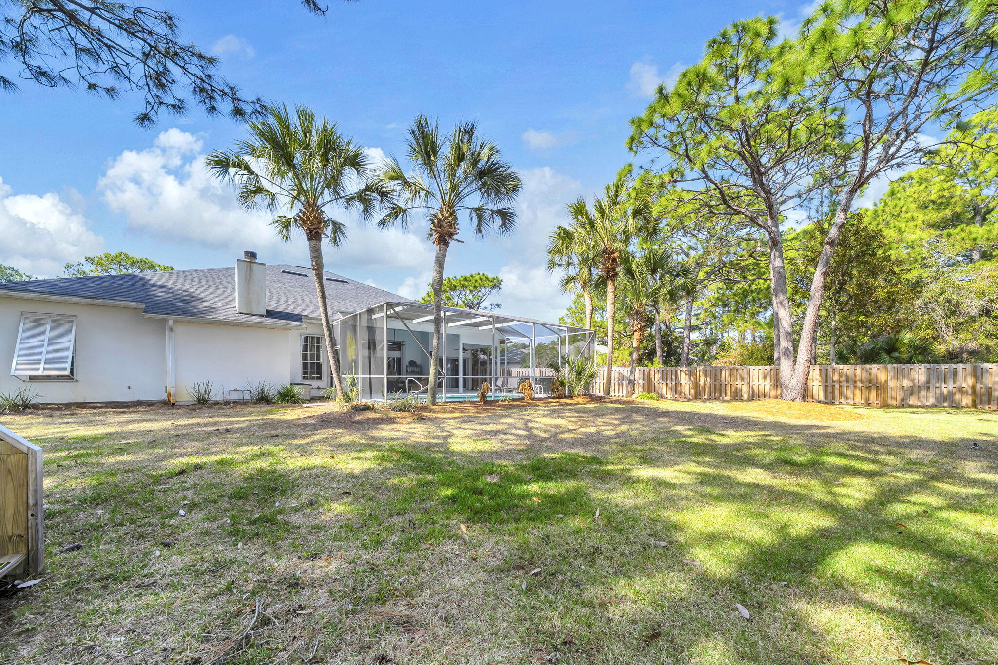 EMERALD BAY WEST - Residential