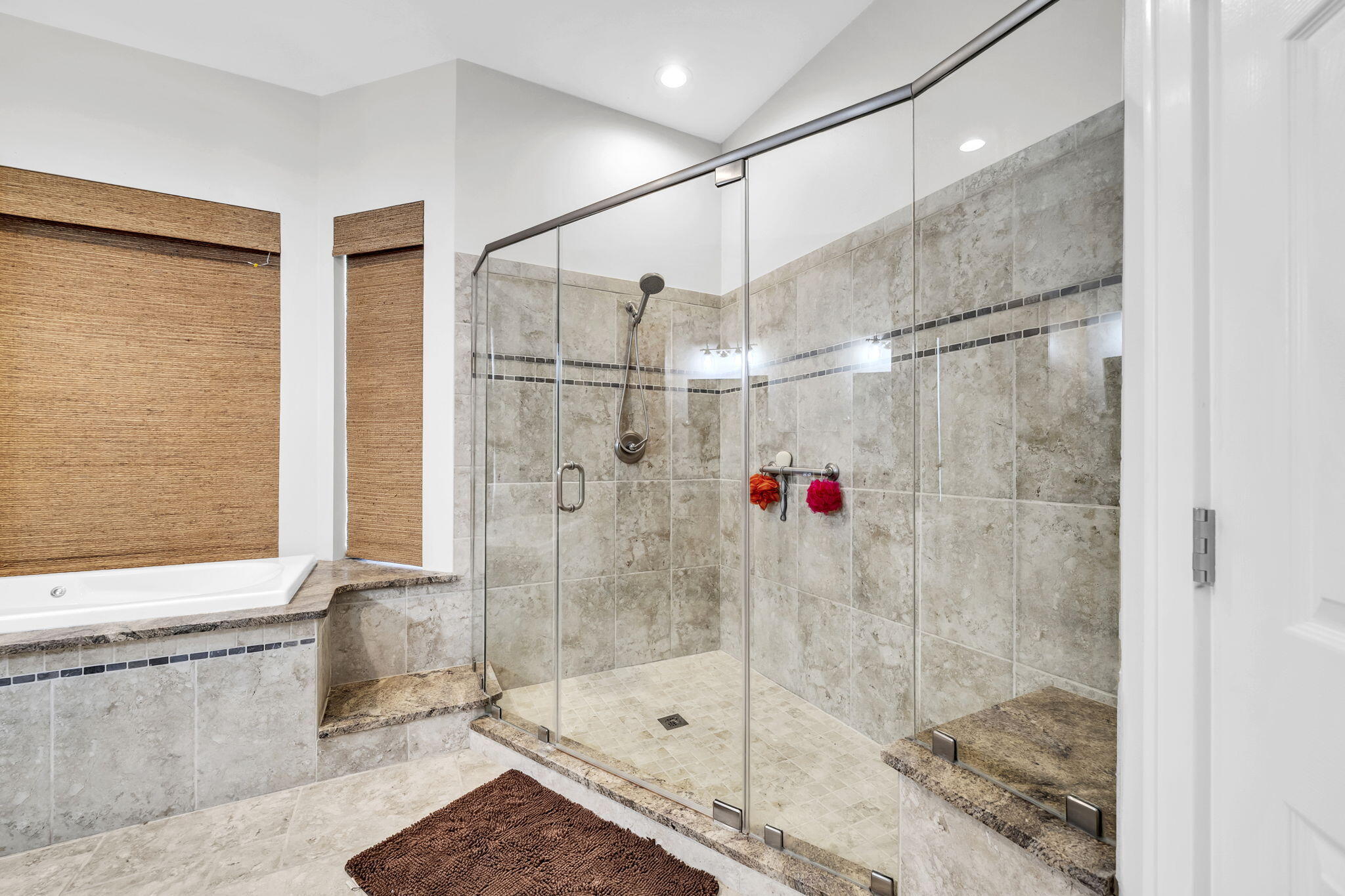 EMERALD BAY WEST - Residential