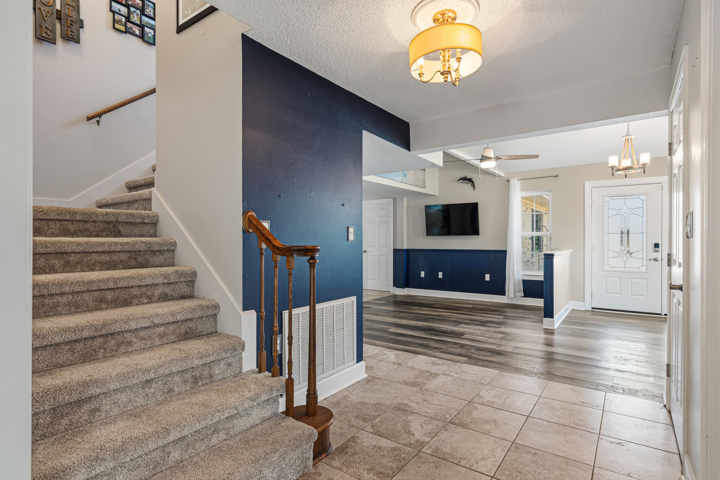 MARINERS COVE - Residential