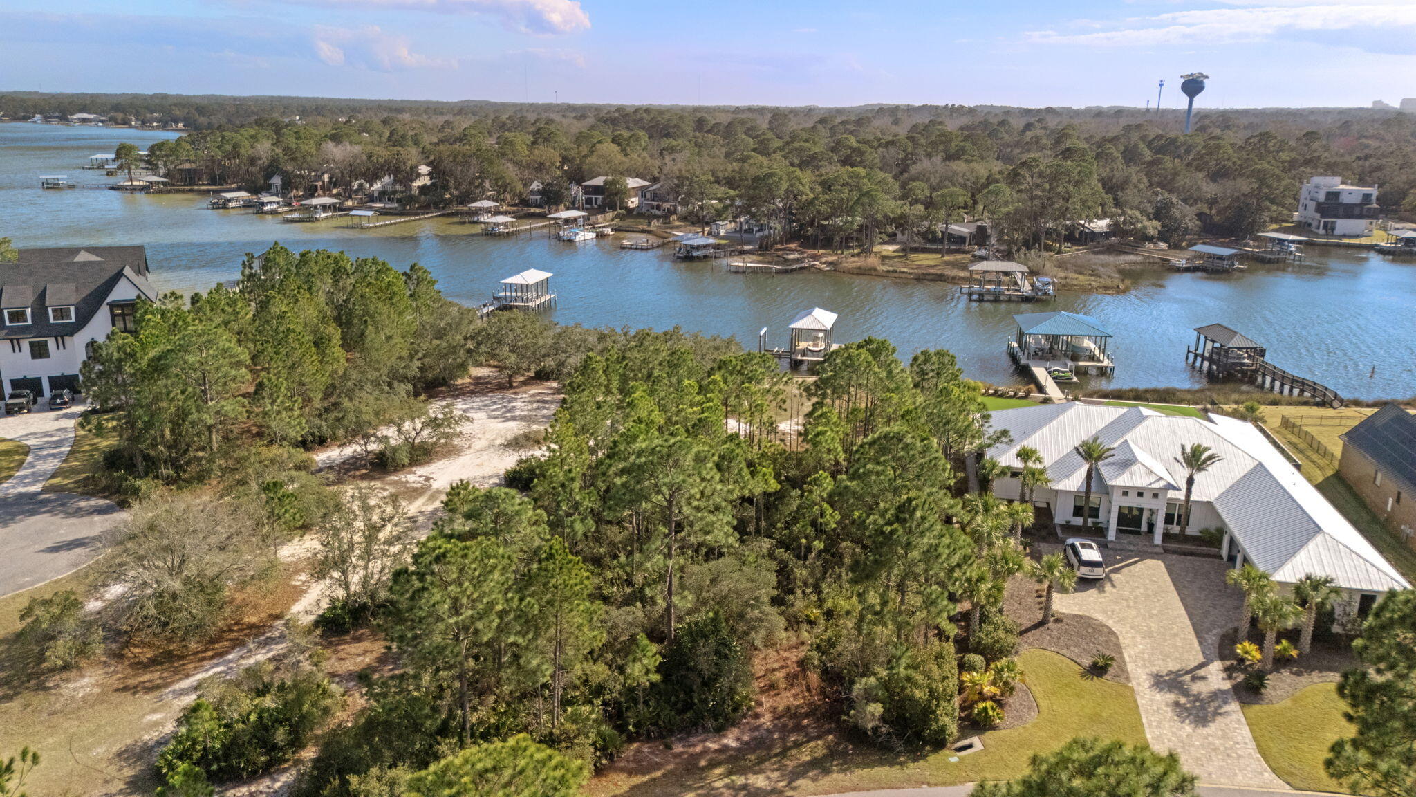 DRIFTWOOD ESTATES - Land