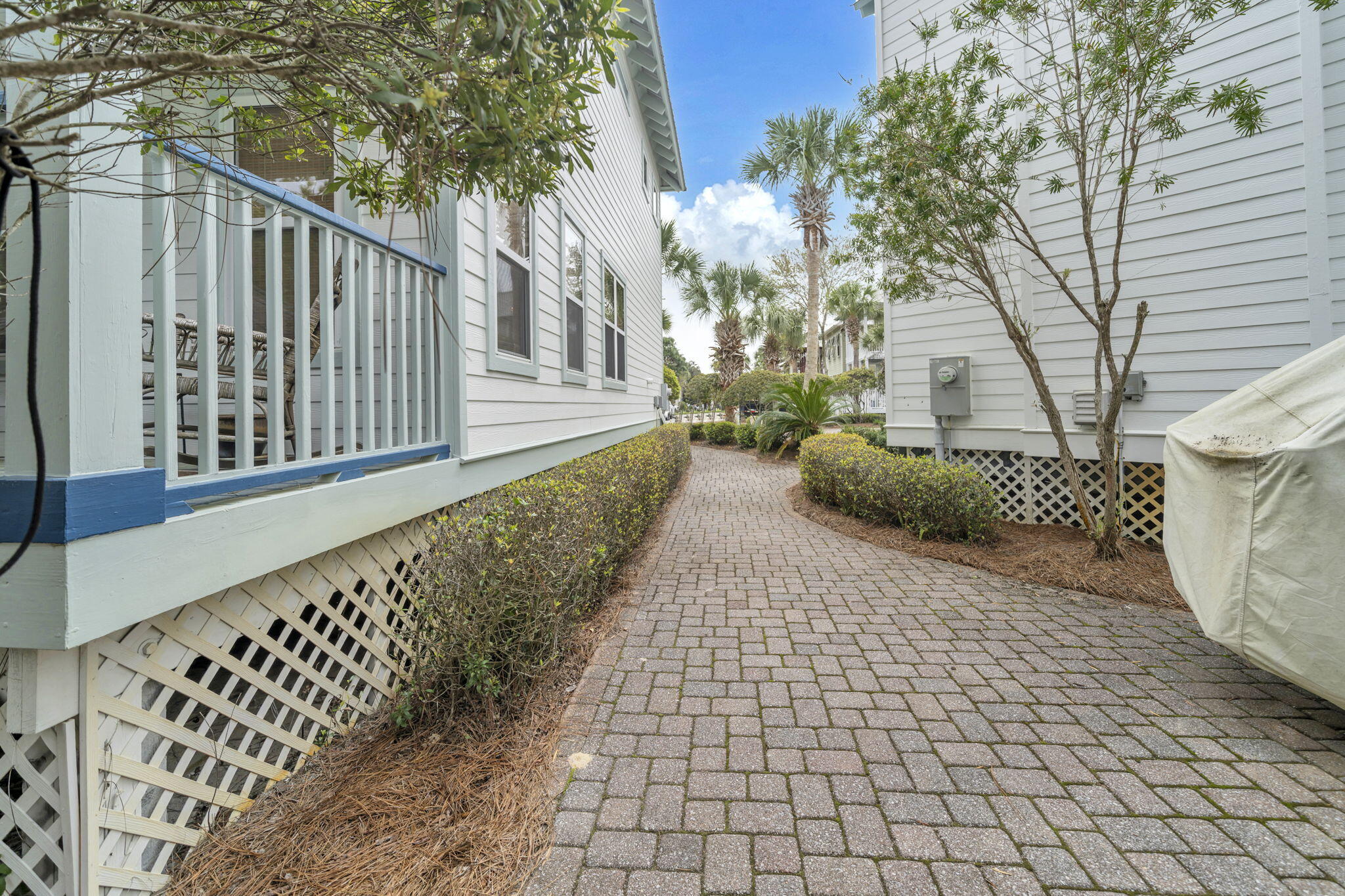 OLD FLORIDA VILLAGE - Residential