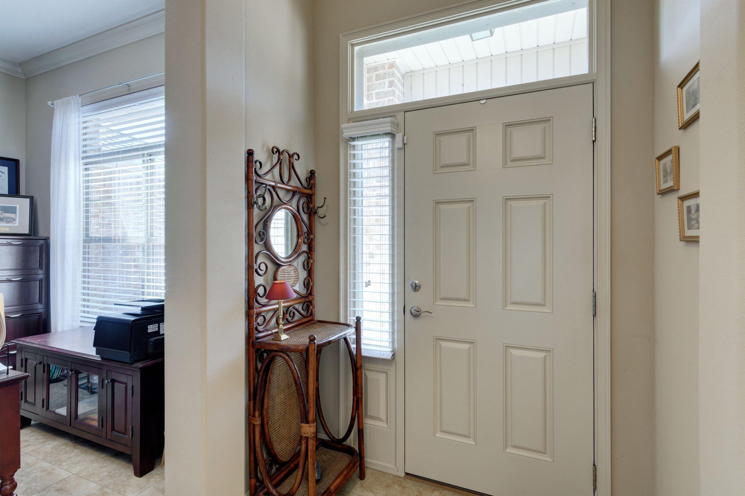 HOLLEY BY THE SEA - Residential