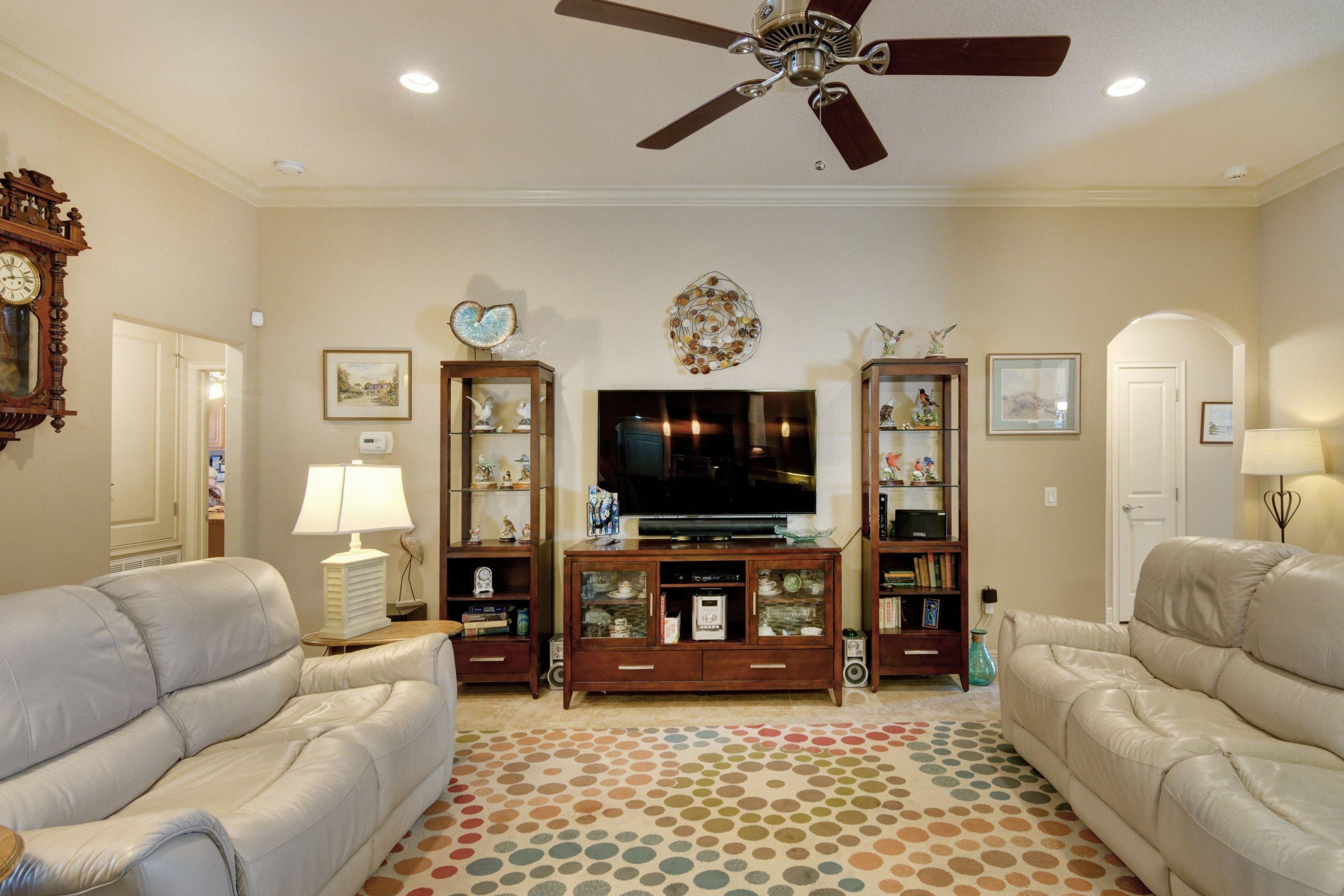 HOLLEY BY THE SEA - Residential